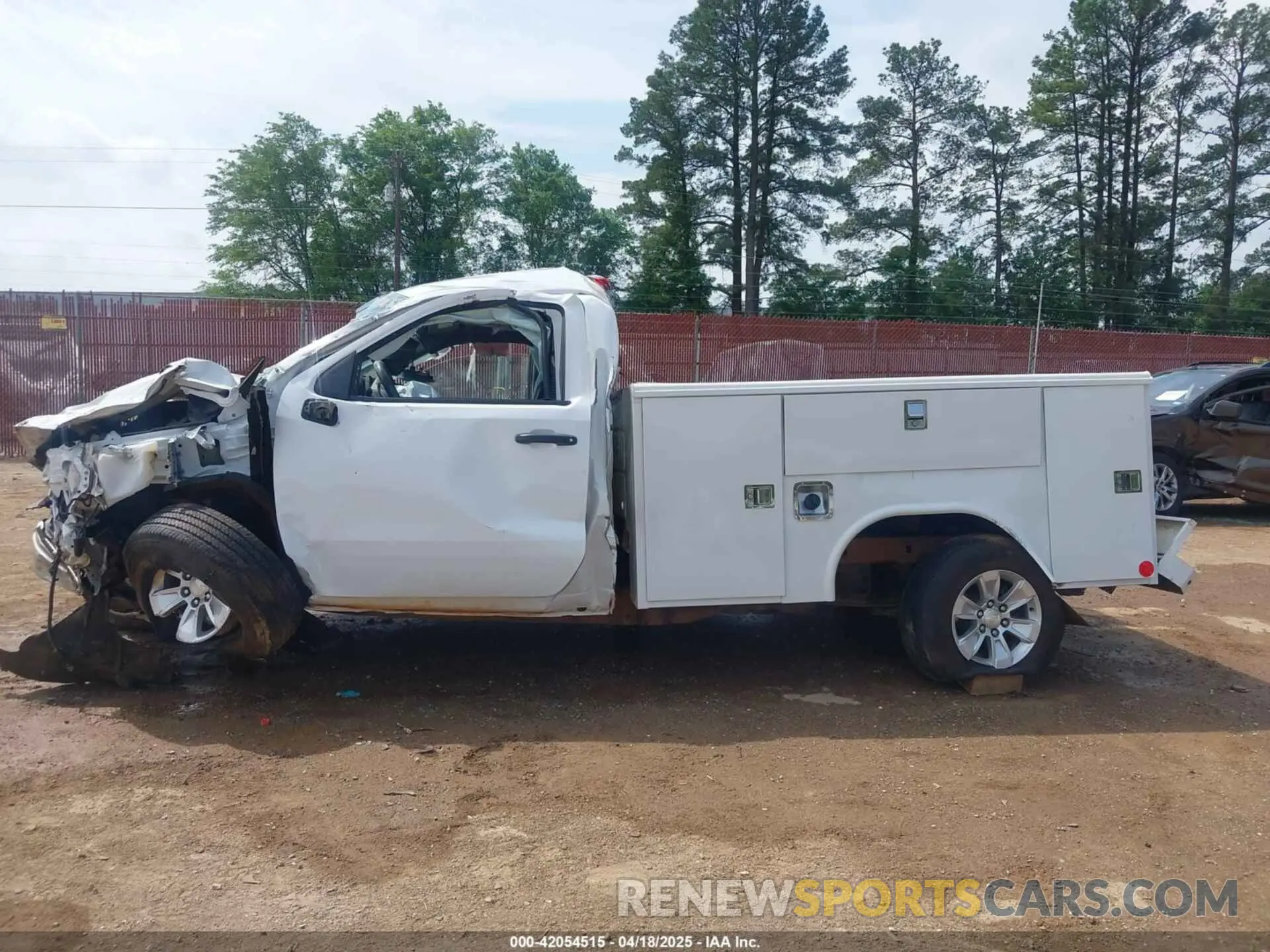 6 fotografías del automóvil dañado 3GCNAAED6NG633769 CHEVROLET SILVERADO 1500 2022