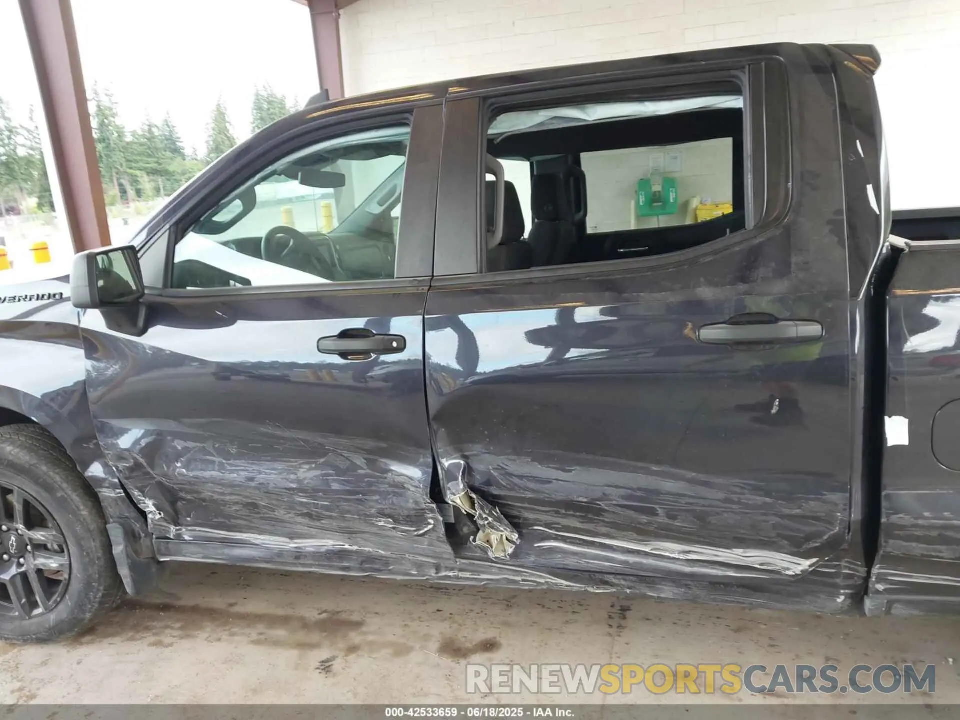 13 fotografías del automóvil dañado 3GCPDBEK1NG577468 CHEVROLET SILVERADO 1500 2022