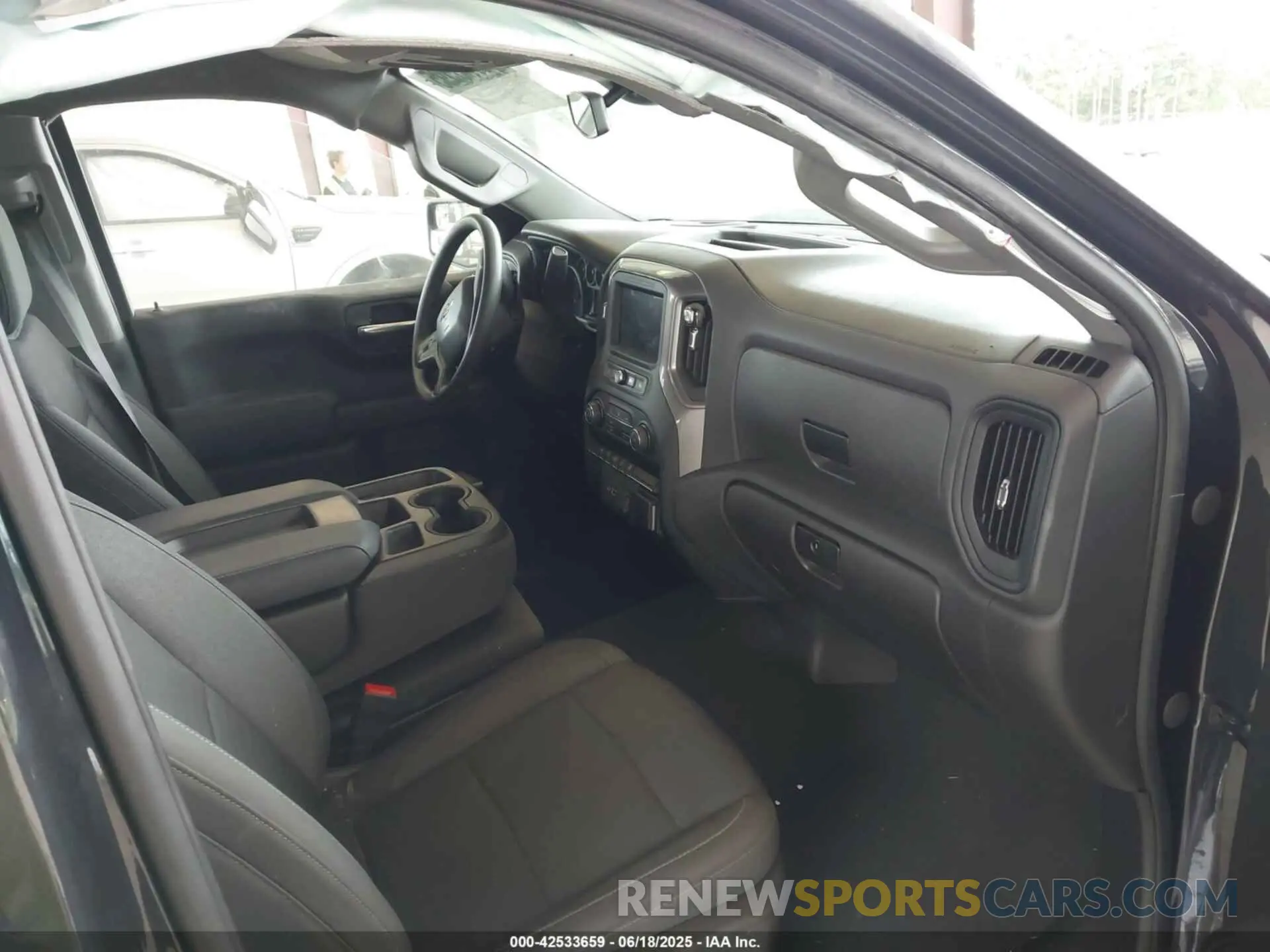 5 fotografías del automóvil dañado 3GCPDBEK1NG577468 CHEVROLET SILVERADO 1500 2022