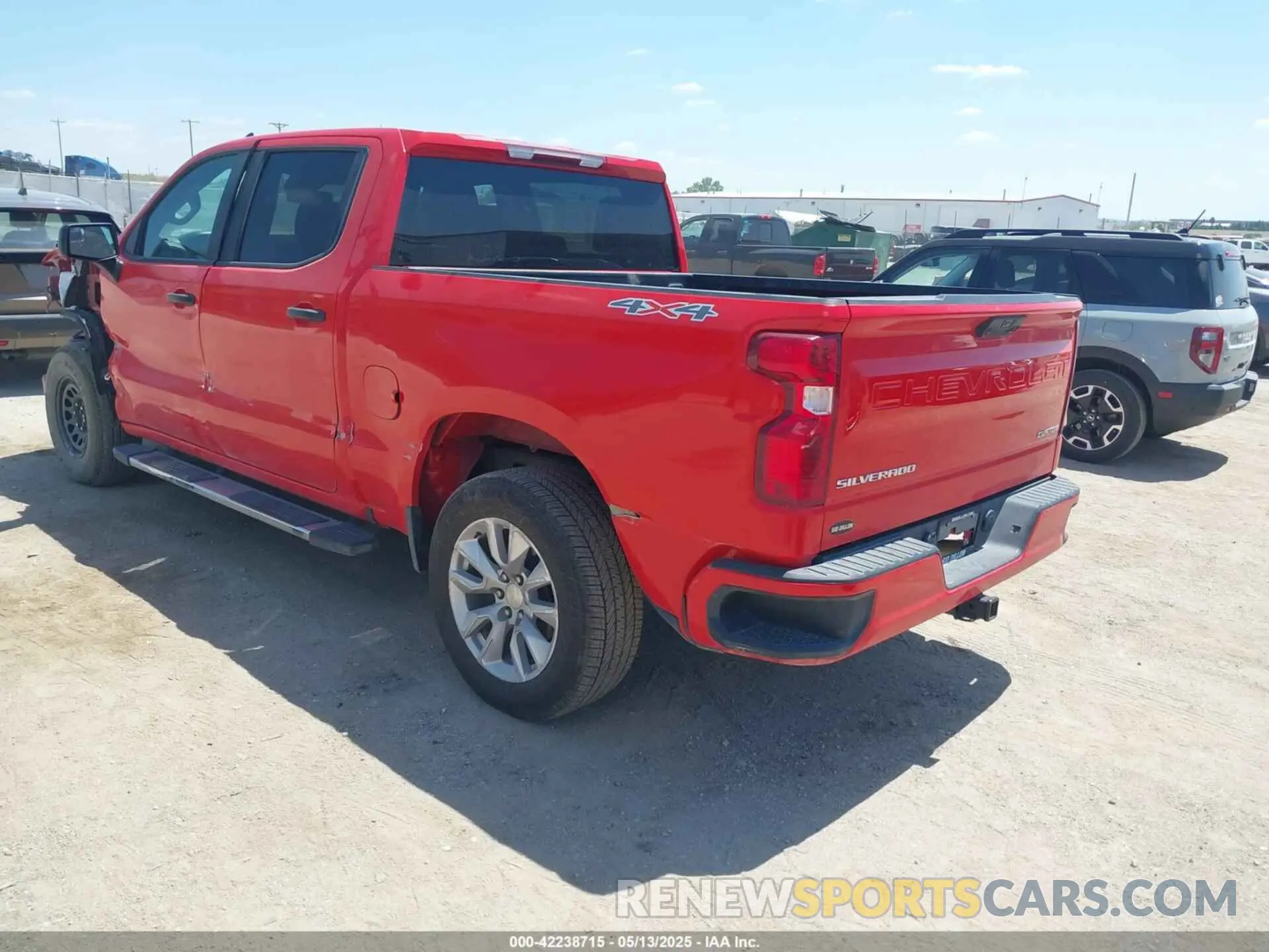 3 fotografías del automóvil dañado 3GCPDBEK2NG572778 CHEVROLET SILVERADO 1500 2022