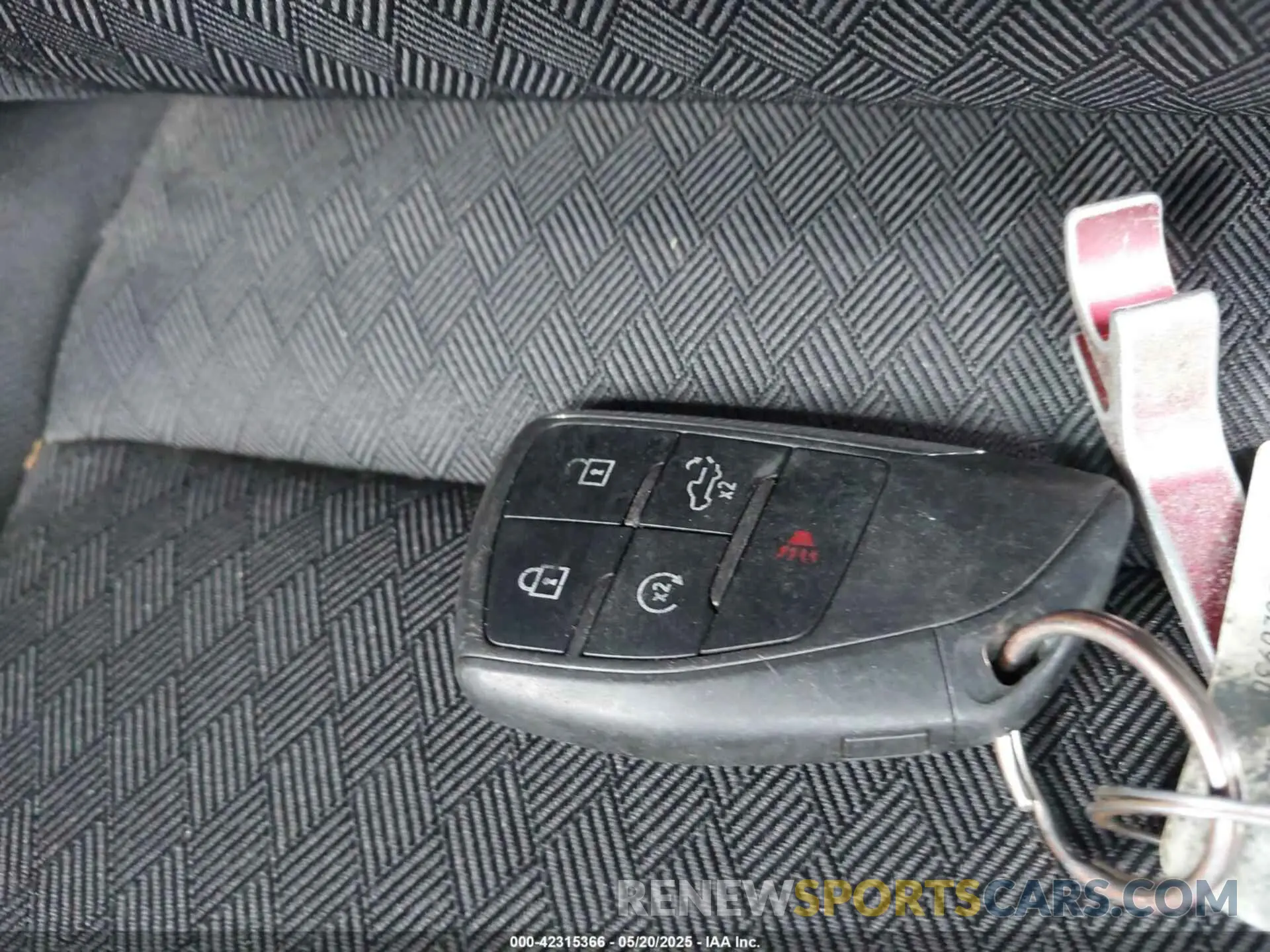 11 fotografías del automóvil dañado 3GCPDBEK2NG599186 CHEVROLET SILVERADO 1500 2022