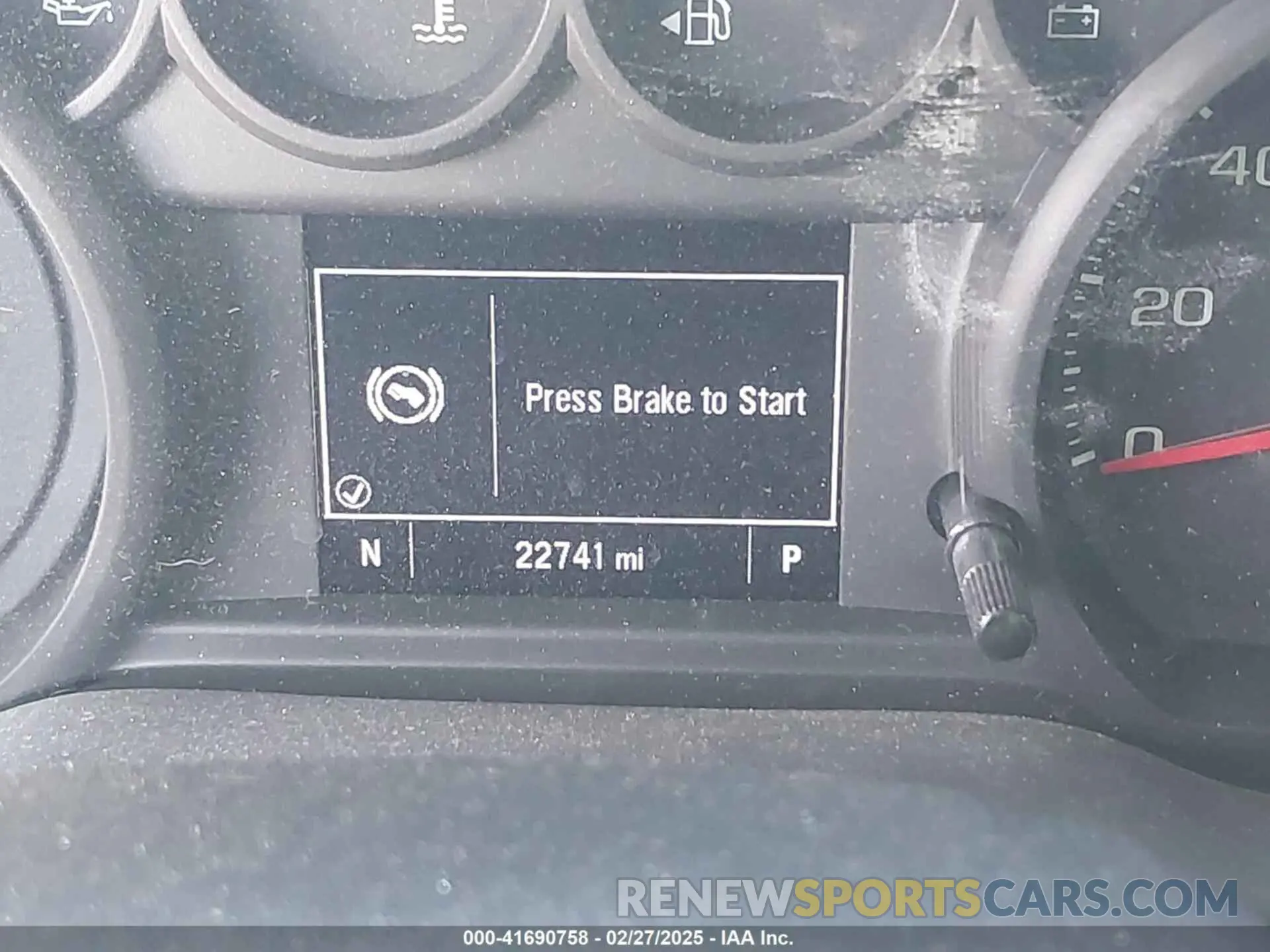 16 fotografías del automóvil dañado 3GCPDBEK7NG580584 CHEVROLET SILVERADO 1500 2022