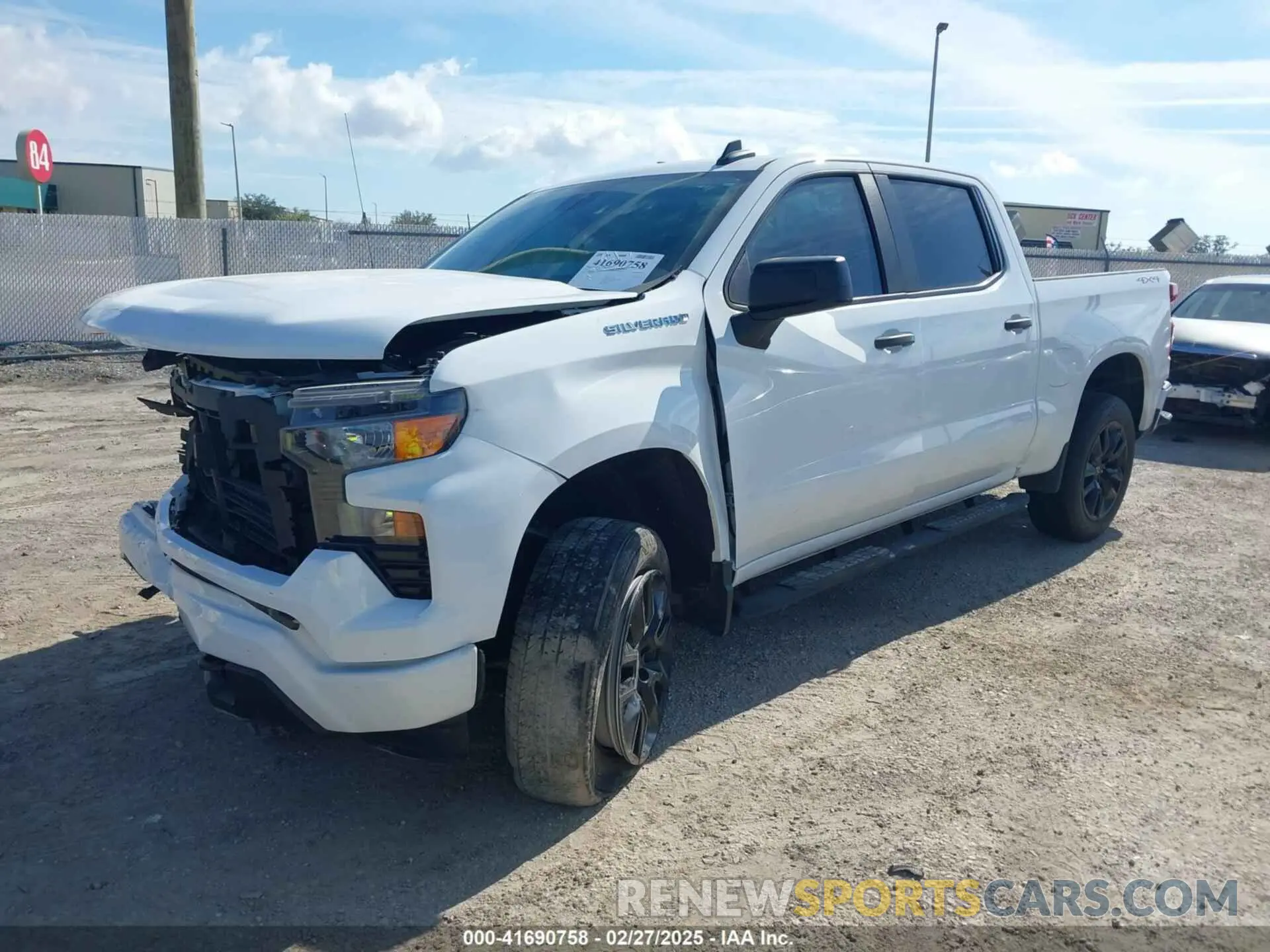 2 fotografías del automóvil dañado 3GCPDBEK7NG580584 CHEVROLET SILVERADO 1500 2022