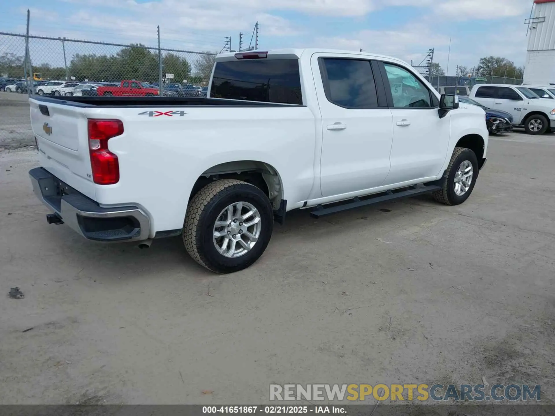 4 fotografías del automóvil dañado 3GCPDDEK0NG500540 CHEVROLET SILVERADO 1500 2022