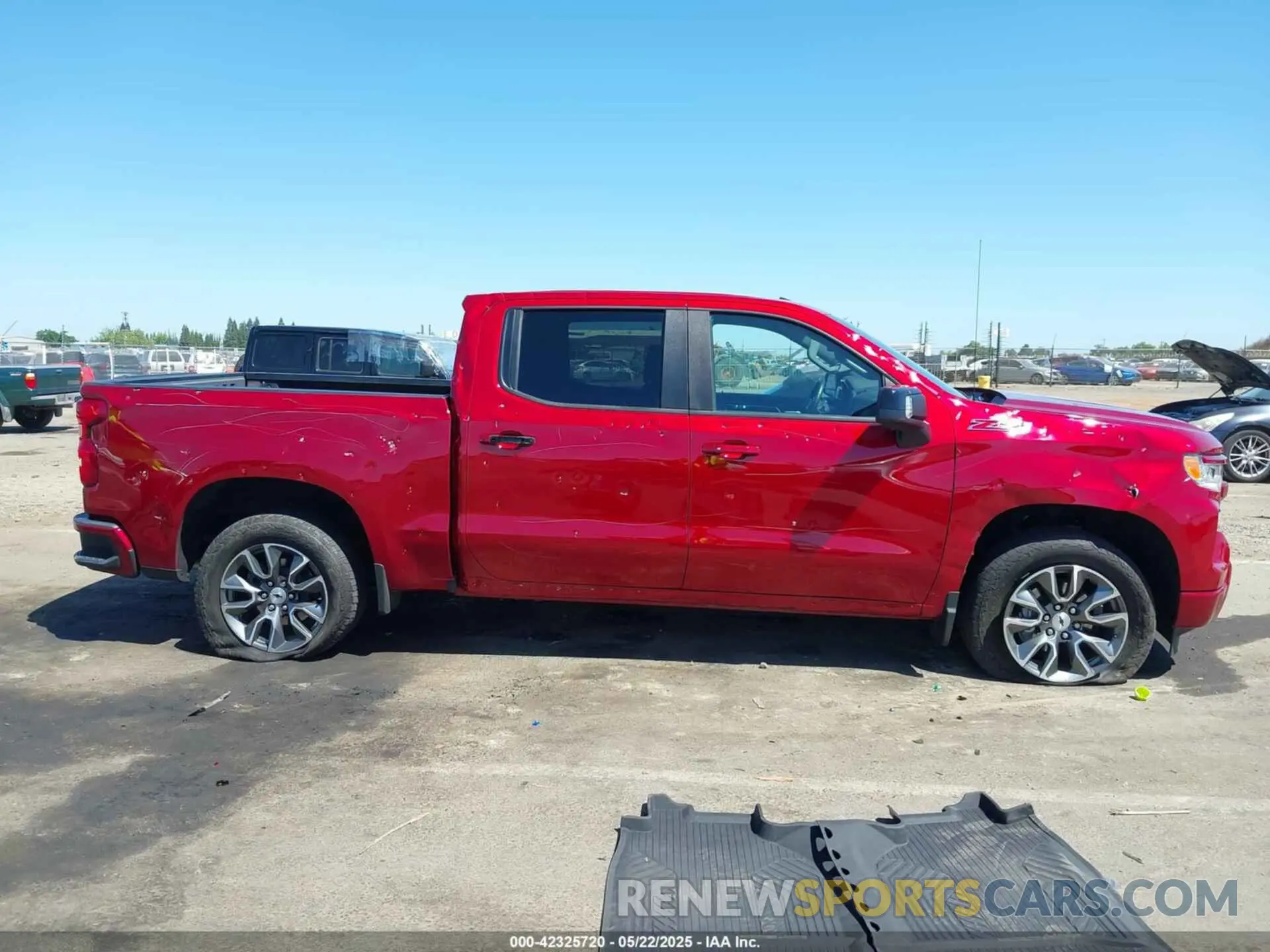 13 fotografías del automóvil dañado 3GCUDEED1NG600933 CHEVROLET SILVERADO 1500 2022