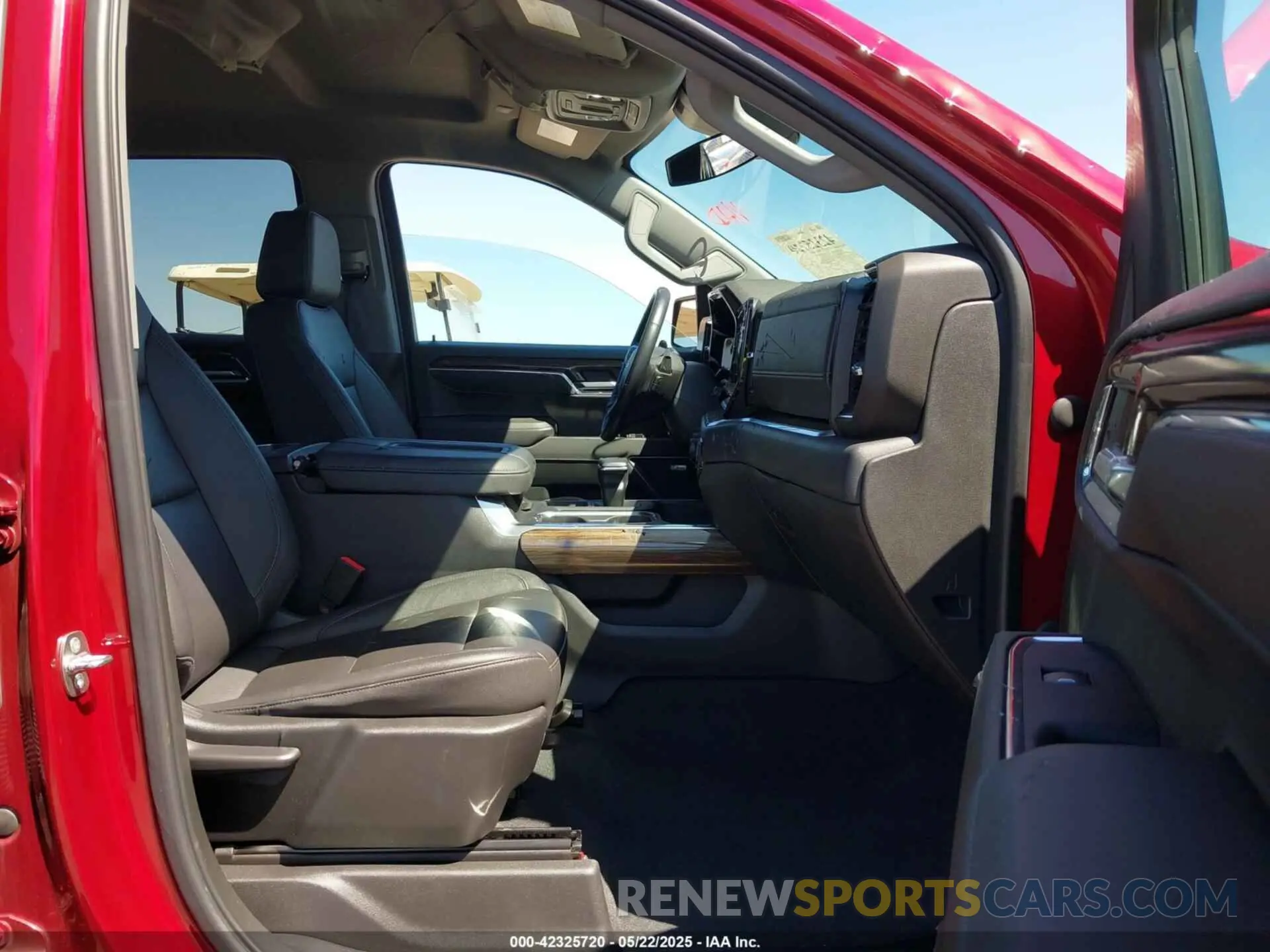 5 fotografías del automóvil dañado 3GCUDEED1NG600933 CHEVROLET SILVERADO 1500 2022