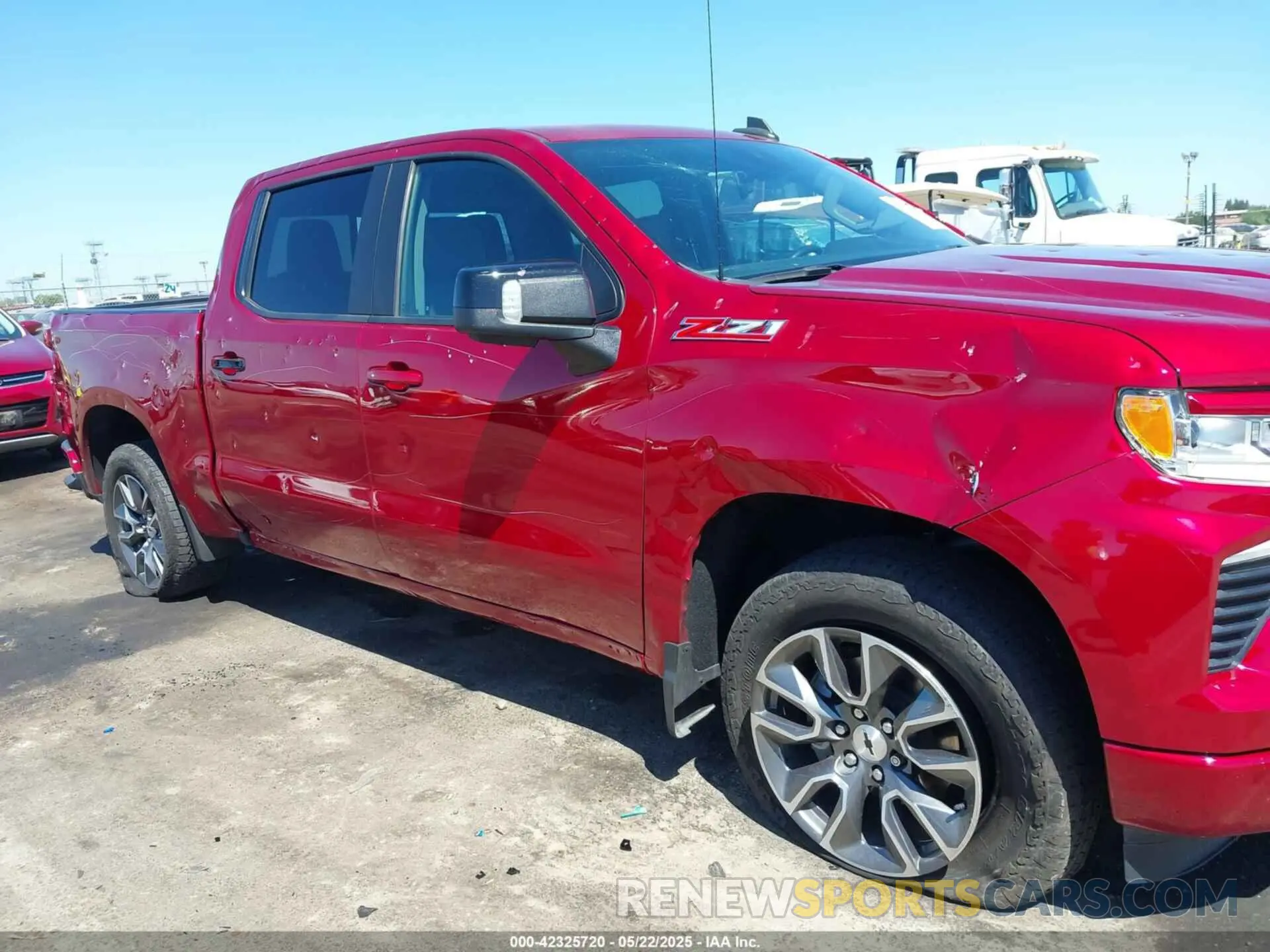 6 fotografías del automóvil dañado 3GCUDEED1NG600933 CHEVROLET SILVERADO 1500 2022