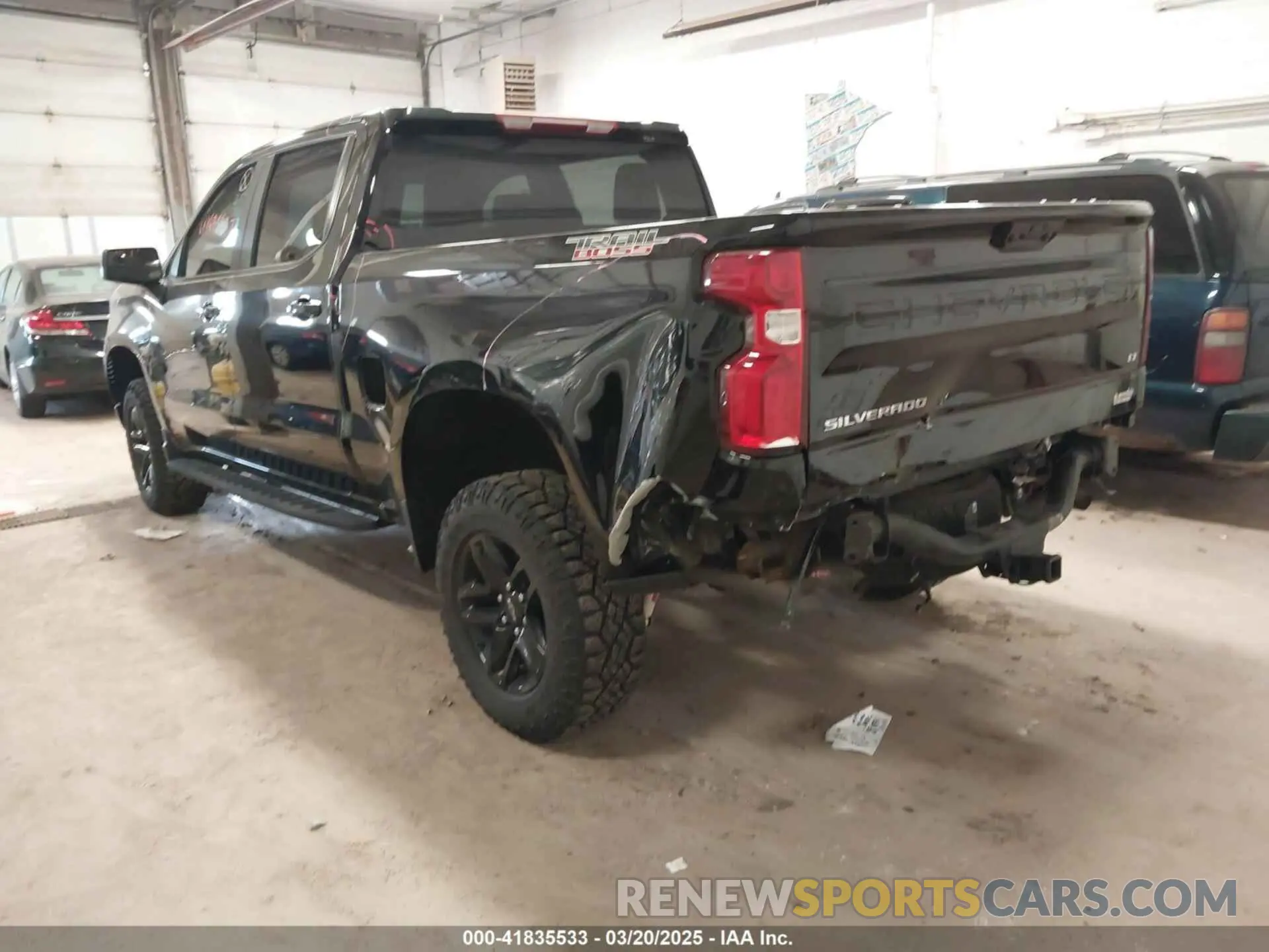 3 fotografías del automóvil dañado 3GCUDFED3NG683299 CHEVROLET SILVERADO 1500 2022