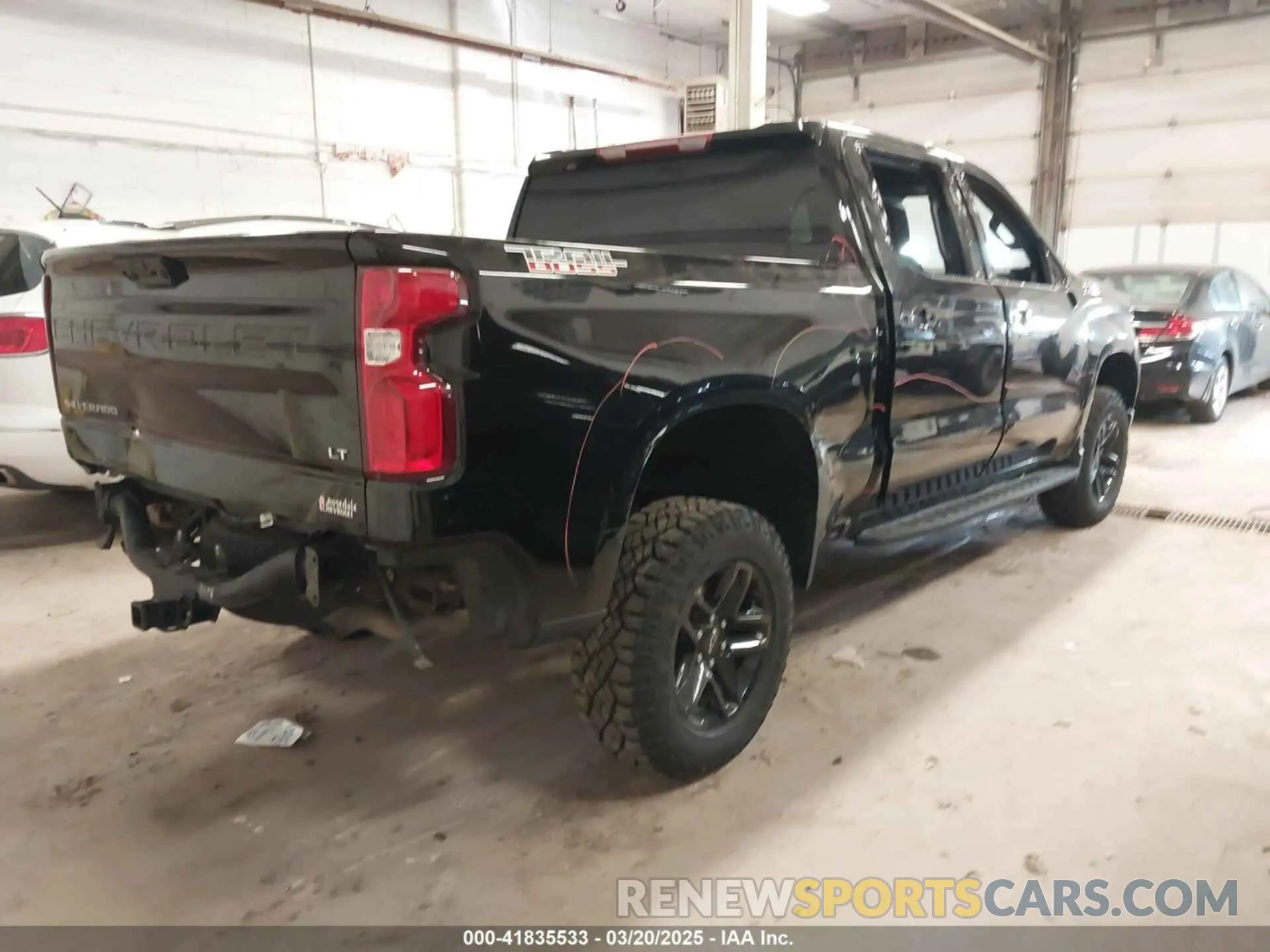 4 fotografías del automóvil dañado 3GCUDFED3NG683299 CHEVROLET SILVERADO 1500 2022