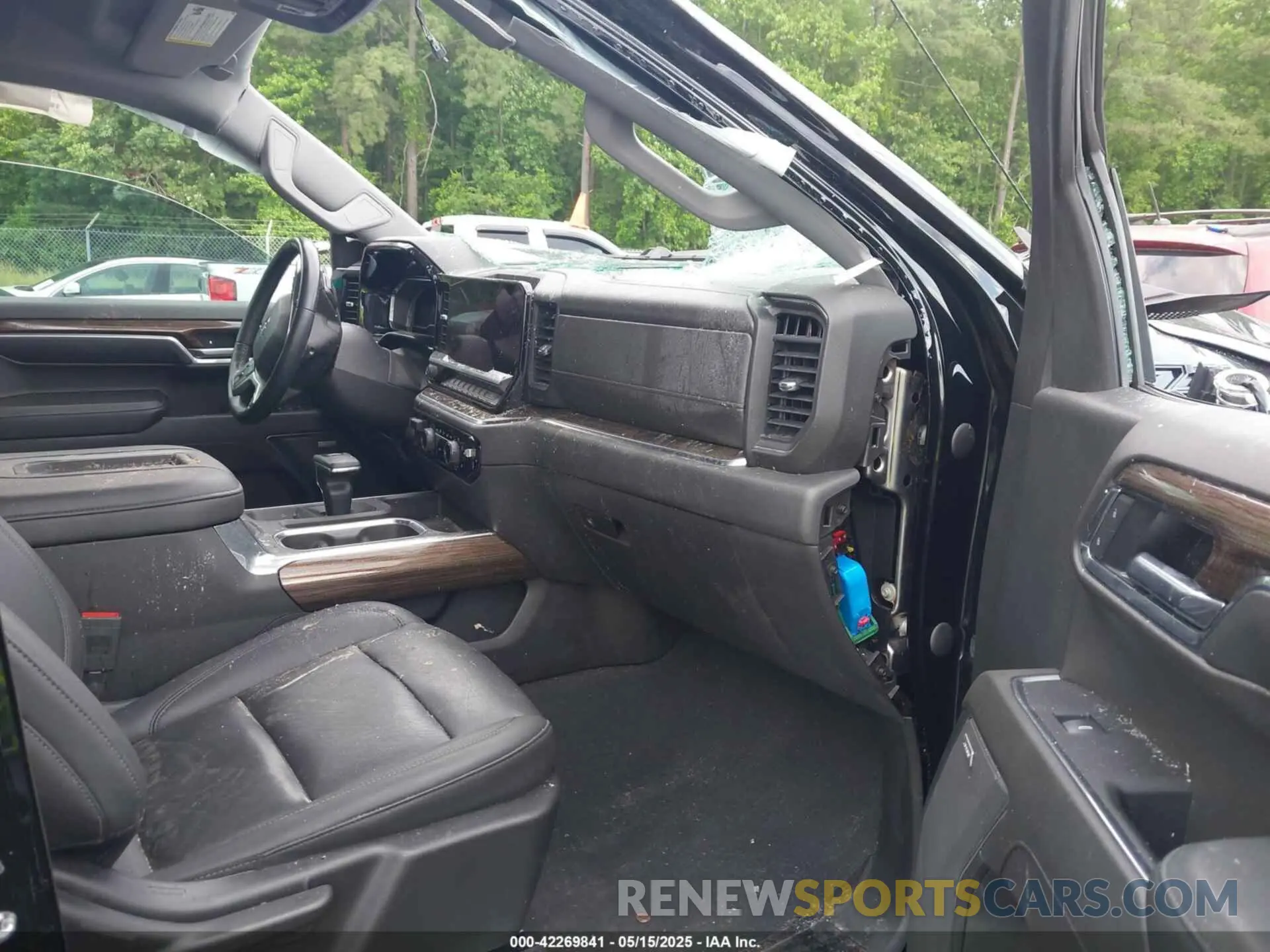 5 fotografías del automóvil dañado 3GCUDFEDXNG527387 CHEVROLET SILVERADO 1500 2022