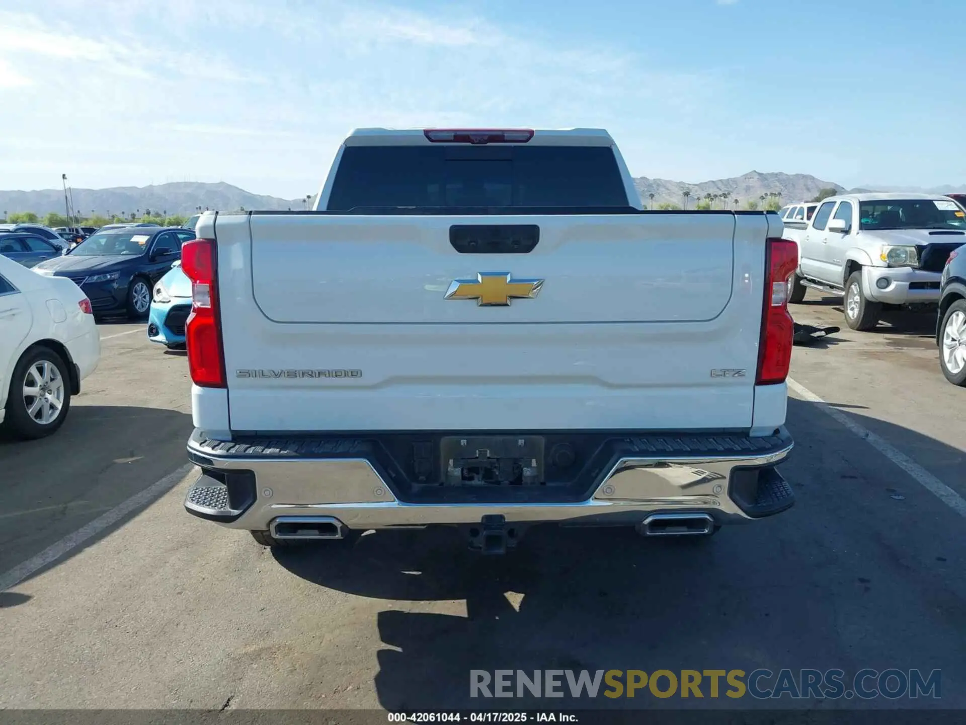 17 fotografías del automóvil dañado 3GCUDGED8NG503708 CHEVROLET SILVERADO 1500 2022