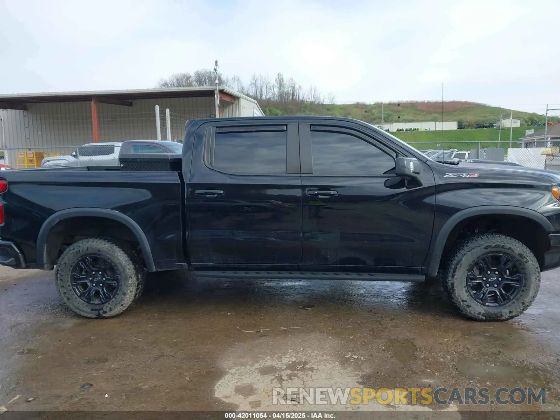 13 fotografías del automóvil dañado 3GCUDHEL4NG686781 CHEVROLET SILVERADO 1500 2022