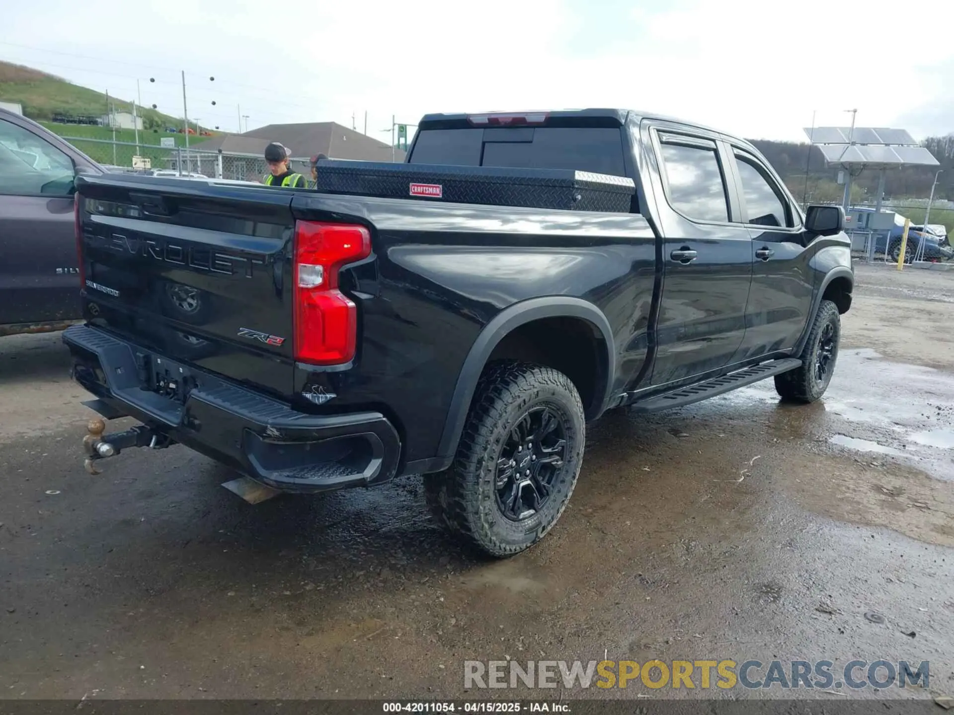 4 fotografías del automóvil dañado 3GCUDHEL4NG686781 CHEVROLET SILVERADO 1500 2022