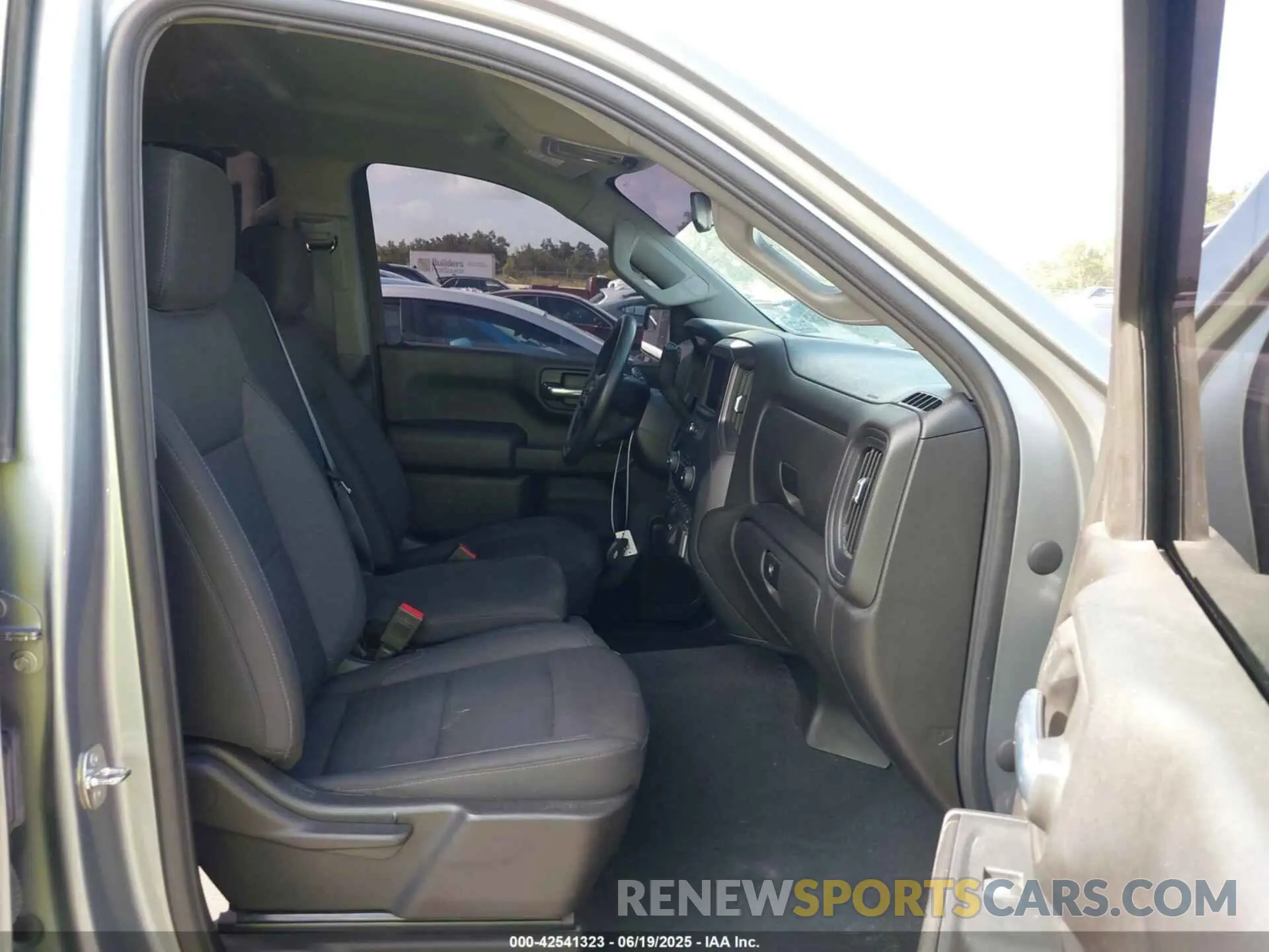 5 fotografías del automóvil dañado 1GCPABEK7PZ315806 CHEVROLET SILVERADO 1500 2023