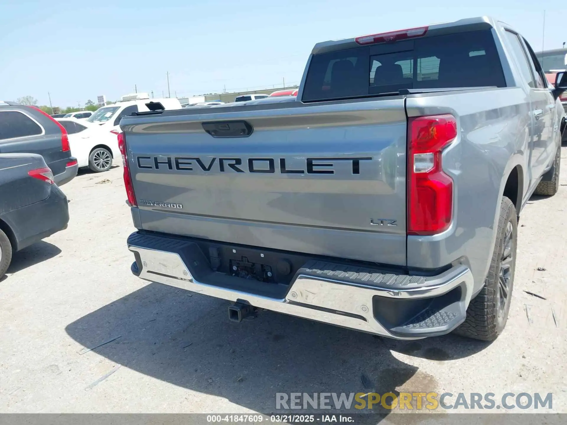 15 fotografías del automóvil dañado 1GCPAEED6PZ233469 CHEVROLET SILVERADO 1500 2023