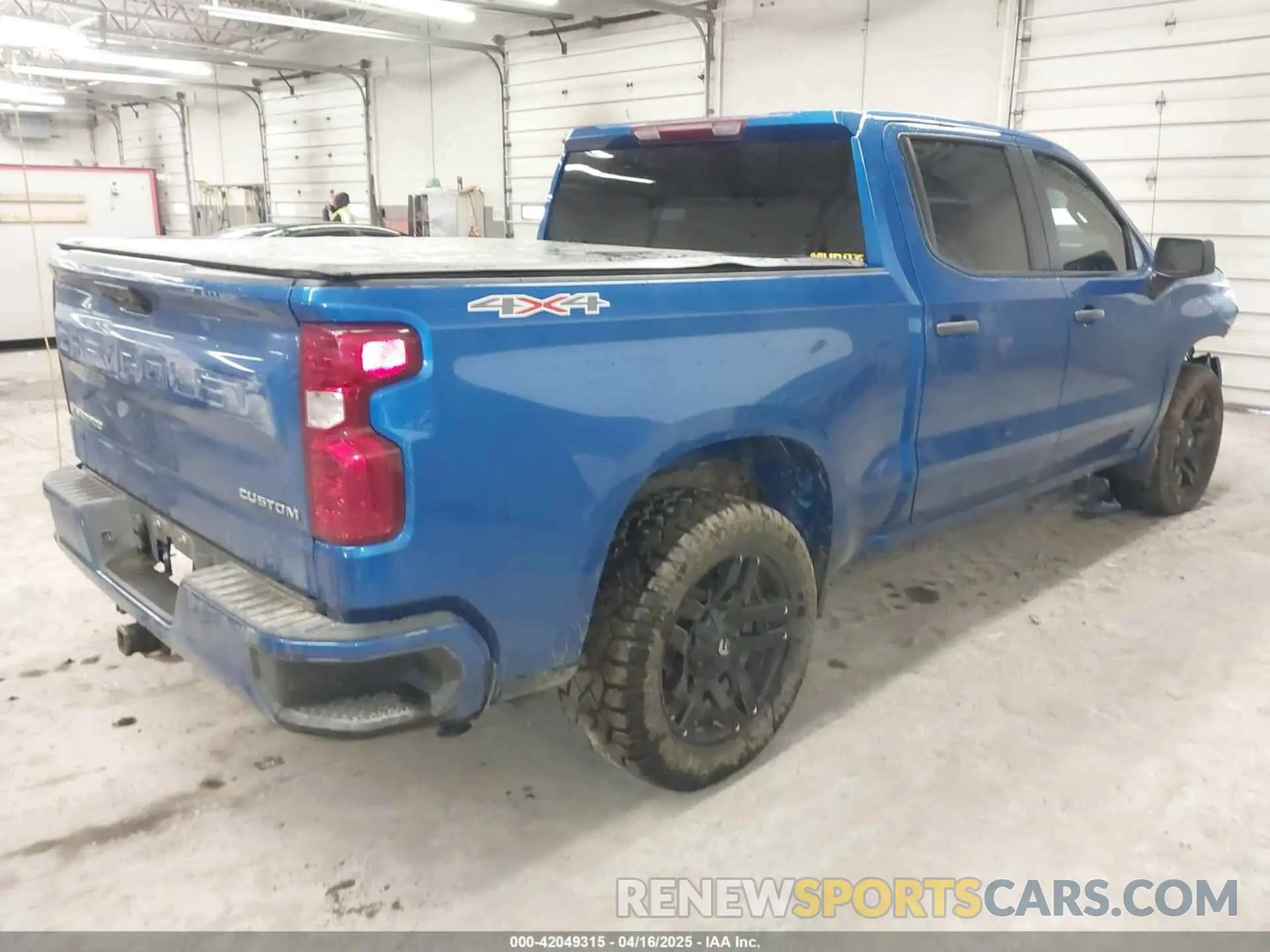 4 fotografías del automóvil dañado 1GCPDBEK5PZ130354 CHEVROLET SILVERADO 1500 2023