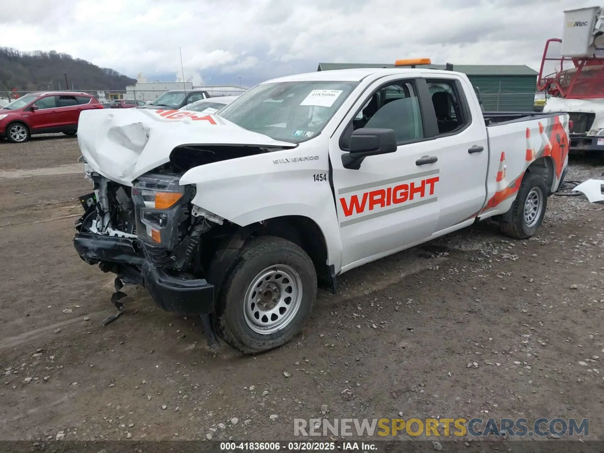 2 fotografías del automóvil dañado 1GCRAAEK2PZ120165 CHEVROLET SILVERADO 1500 2023