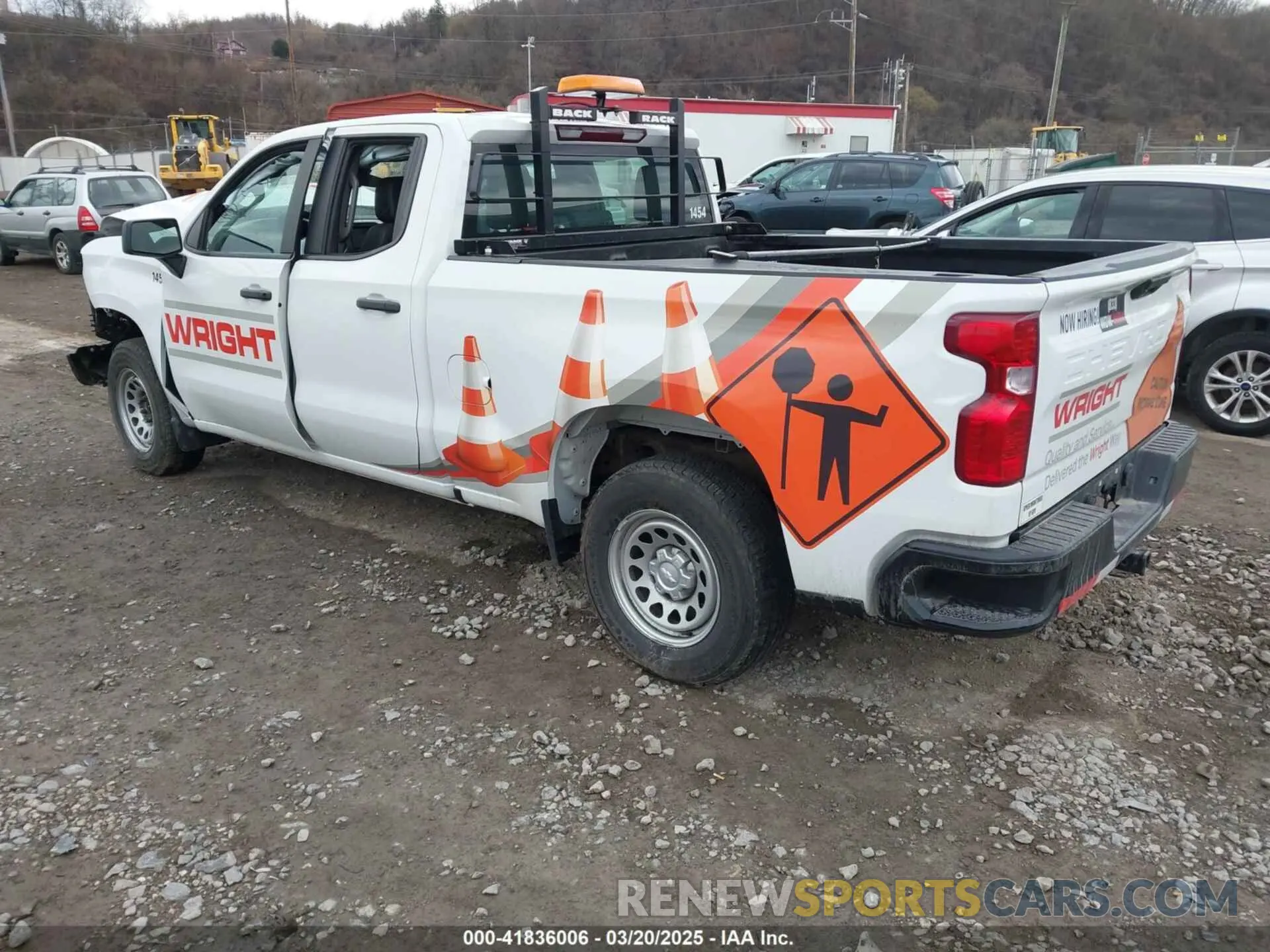 3 fotografías del automóvil dañado 1GCRAAEK2PZ120165 CHEVROLET SILVERADO 1500 2023