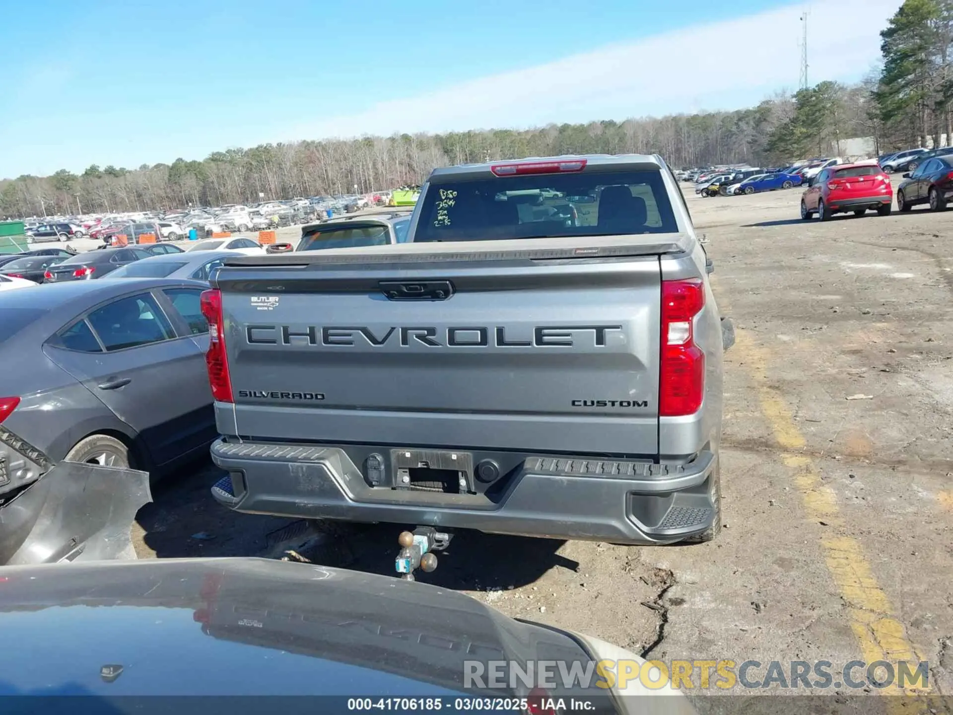 16 fotografías del automóvil dañado 1GCRABEK2PZ323644 CHEVROLET SILVERADO 1500 2023