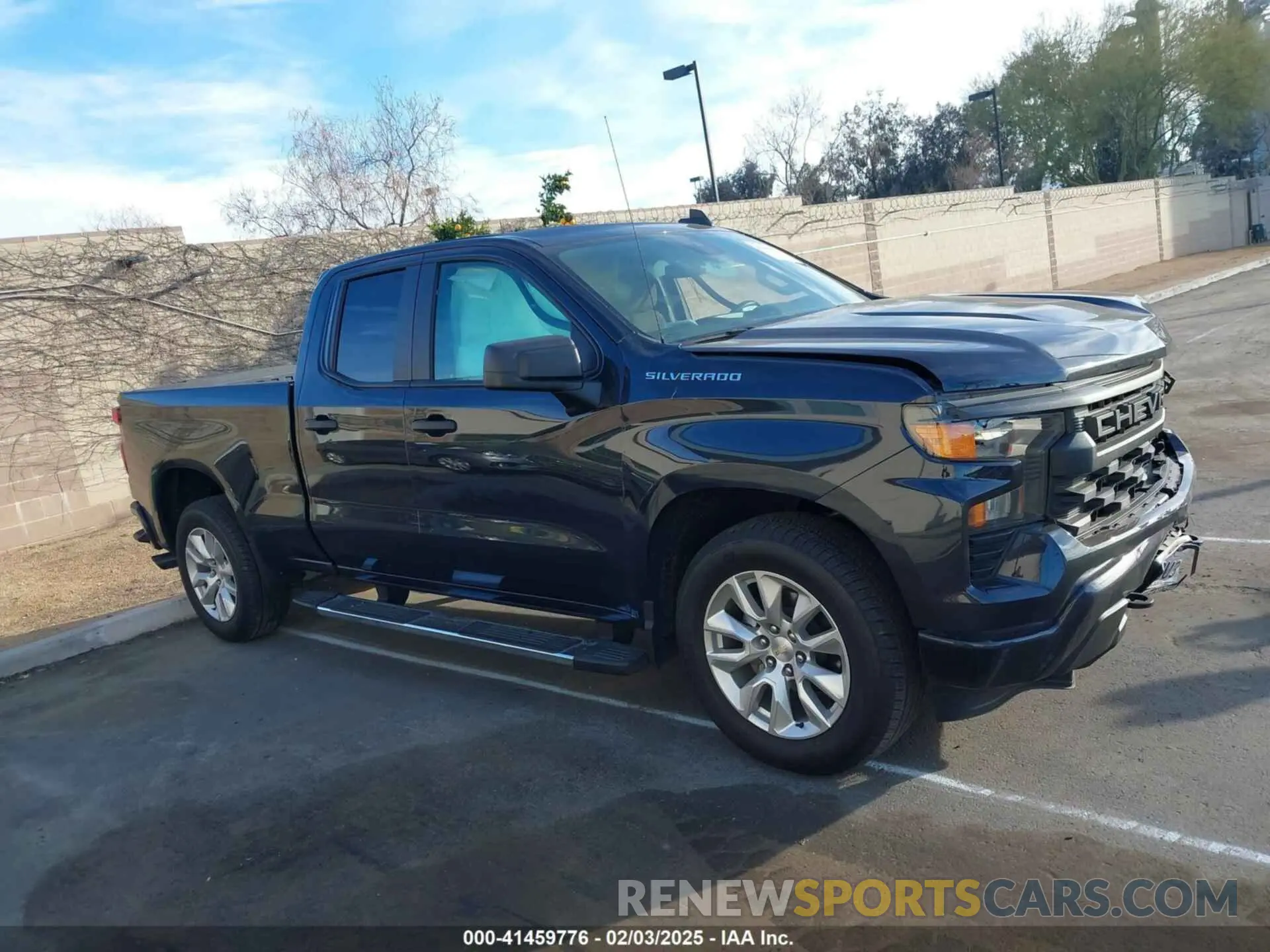 14 fotografías del automóvil dañado 1GCRABEK4PZ256528 CHEVROLET SILVERADO 1500 2023