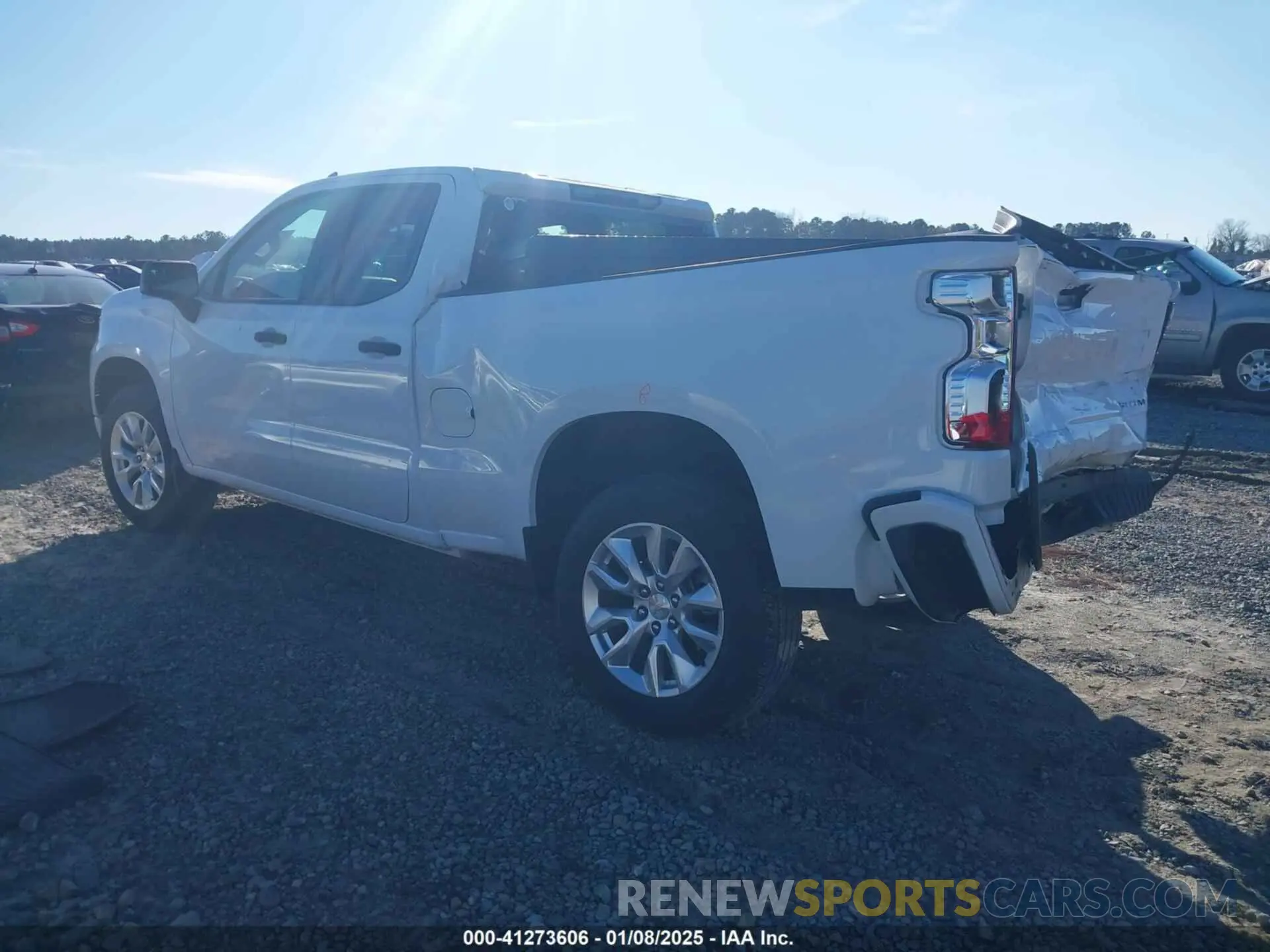 3 fotografías del automóvil dañado 1GCRABEK7PZ262632 CHEVROLET SILVERADO 1500 2023