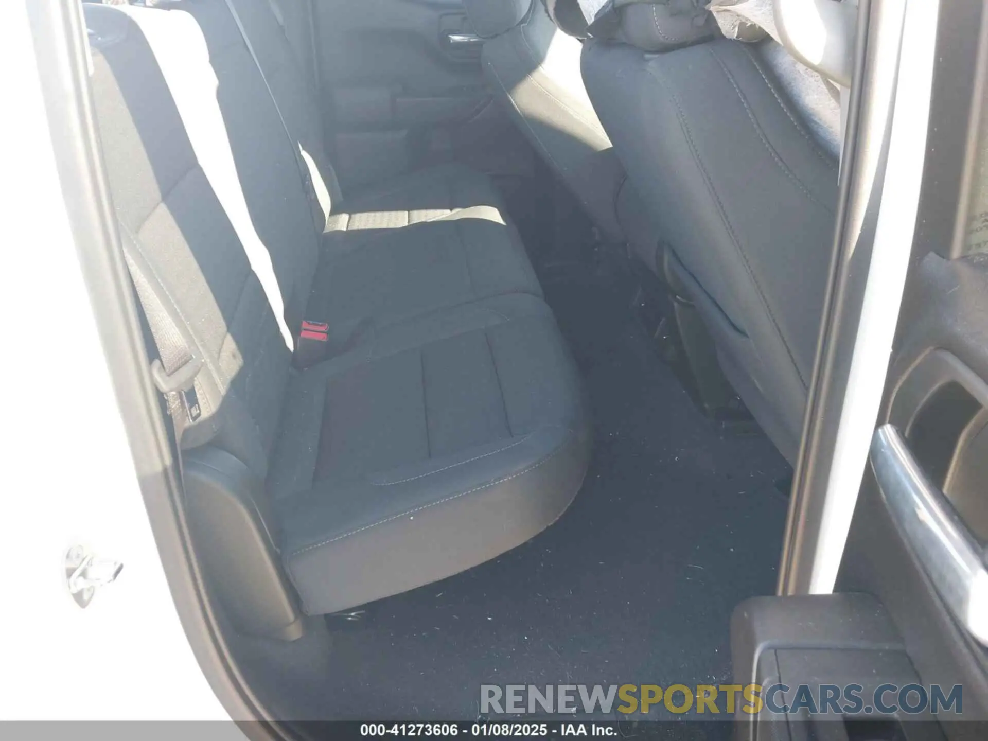8 fotografías del automóvil dañado 1GCRABEK7PZ262632 CHEVROLET SILVERADO 1500 2023