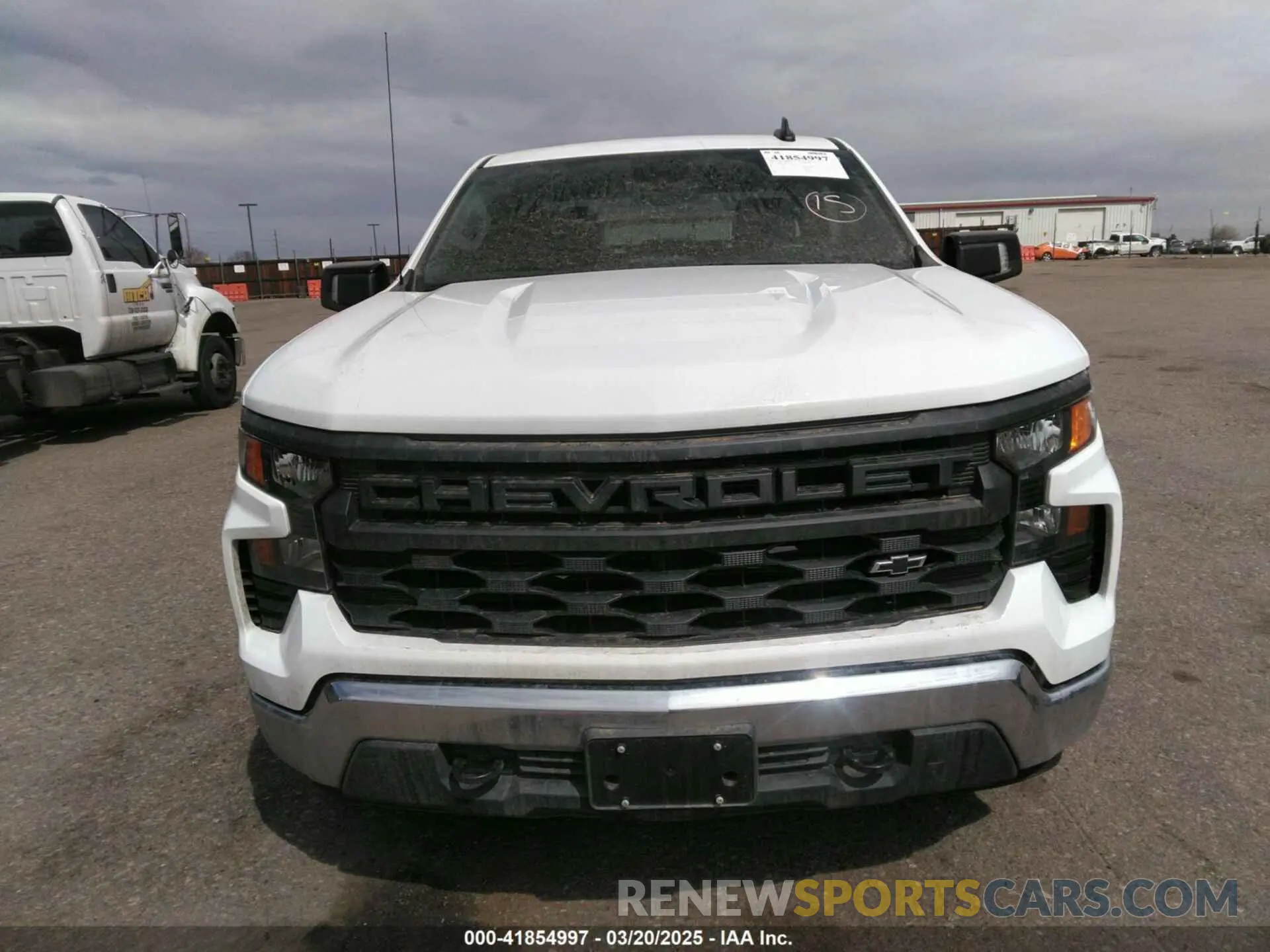 12 fotografías del automóvil dañado 1GCRDAED9PZ297966 CHEVROLET SILVERADO 1500 2023
