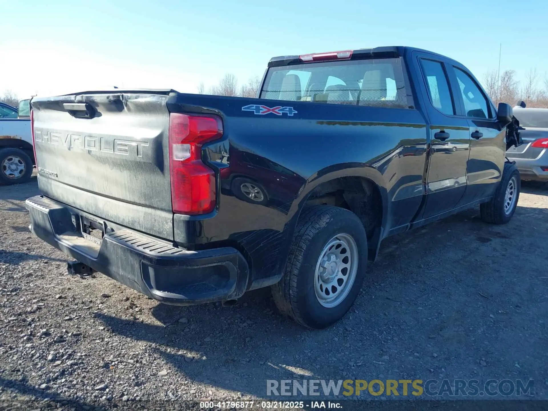4 fotografías del automóvil dañado 1GCRDAEK1PZ231054 CHEVROLET SILVERADO 1500 2023
