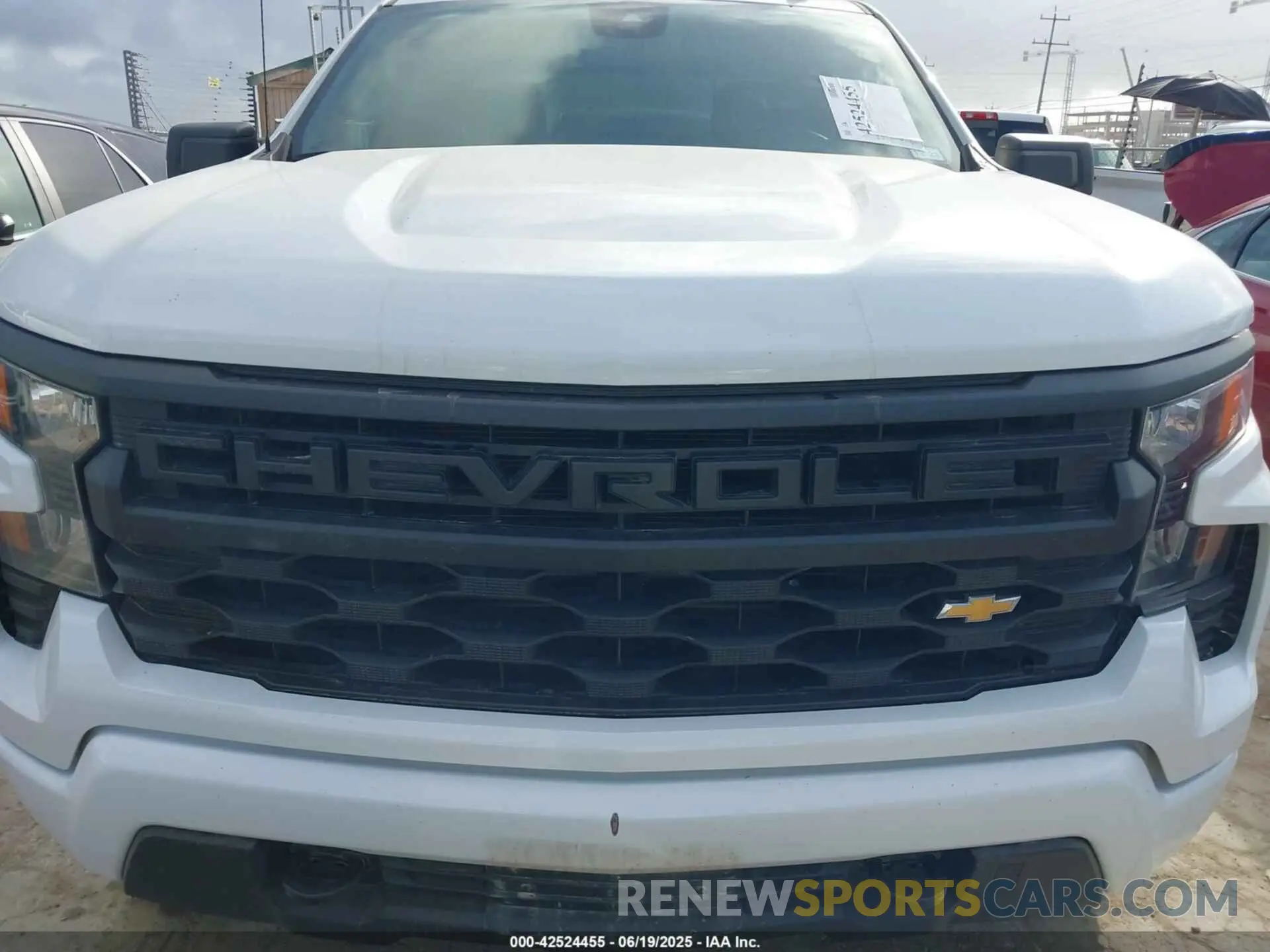12 fotografías del automóvil dañado 1GCRDBEK5PZ110677 CHEVROLET SILVERADO 1500 2023