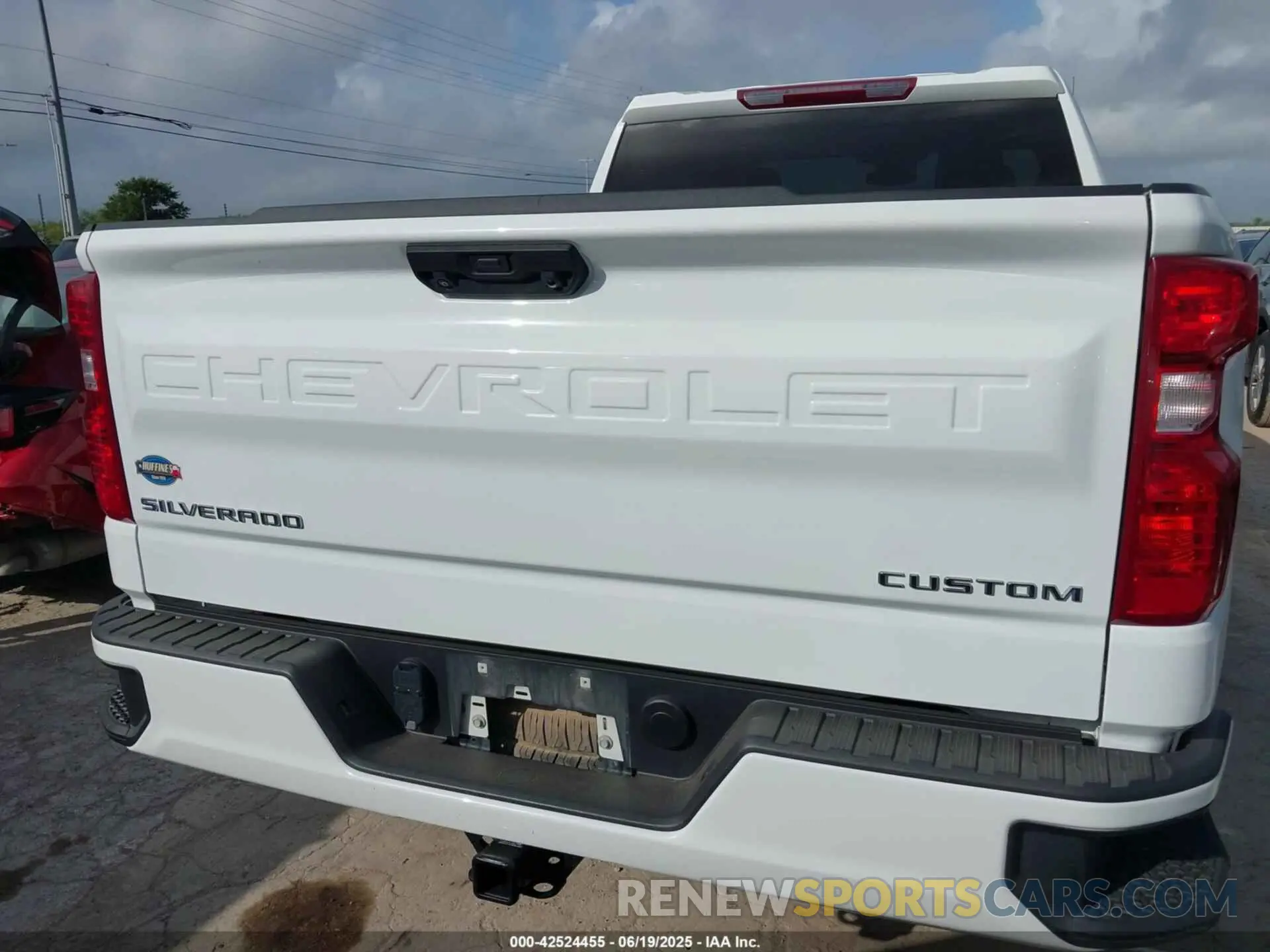 16 fotografías del automóvil dañado 1GCRDBEK5PZ110677 CHEVROLET SILVERADO 1500 2023