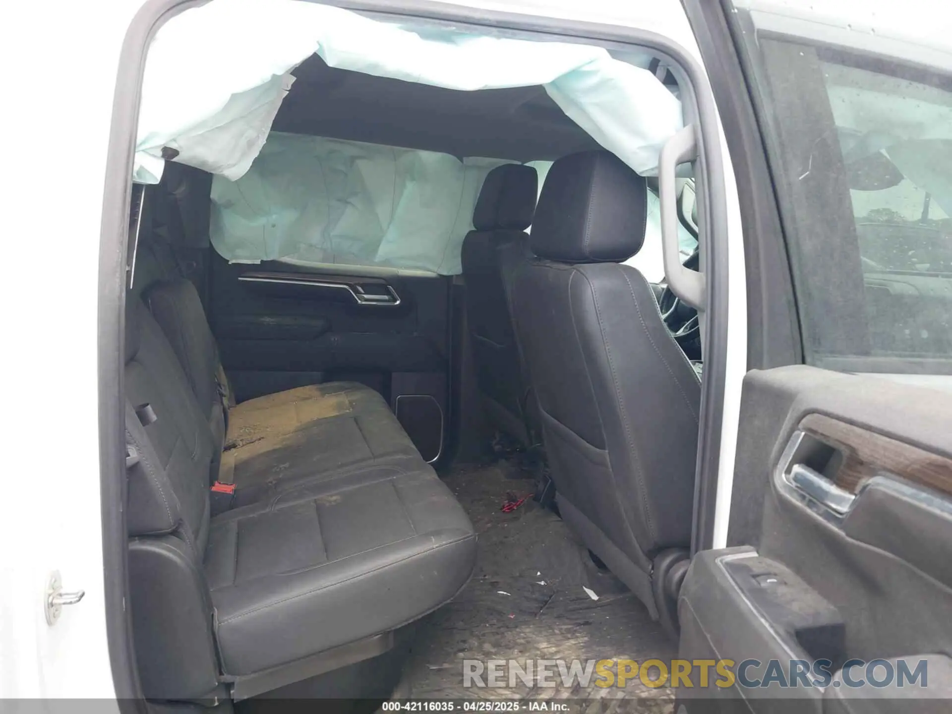 8 fotografías del automóvil dañado 1GCUDDE81PZ140382 CHEVROLET SILVERADO 1500 2023