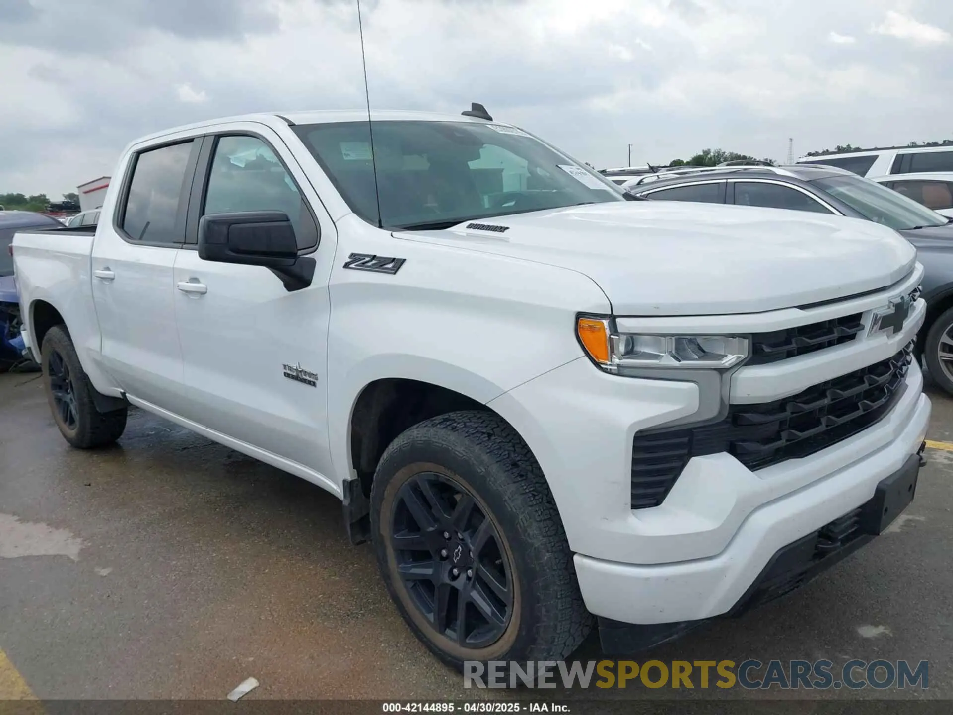 1 fotografías del automóvil dañado 1GCUDEE84PZ185368 CHEVROLET SILVERADO 1500 2023