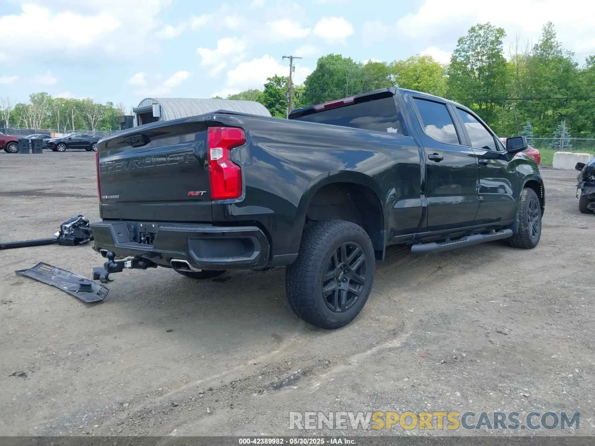 4 fotografías del automóvil dañado 1GCUDEED8PZ301992 CHEVROLET SILVERADO 1500 2023