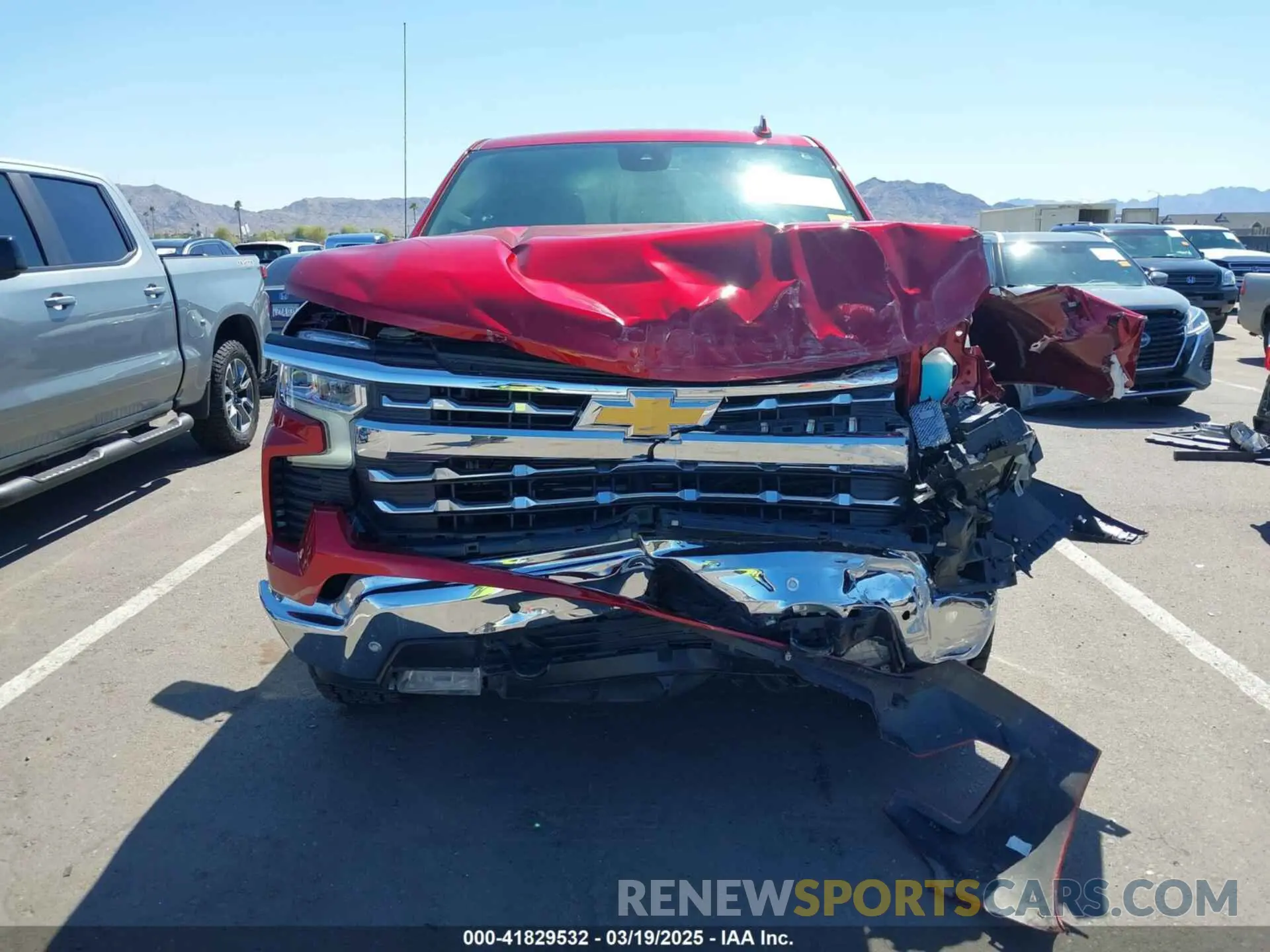 12 fotografías del automóvil dañado 1GCUDGE85PZ190638 CHEVROLET SILVERADO 1500 2023