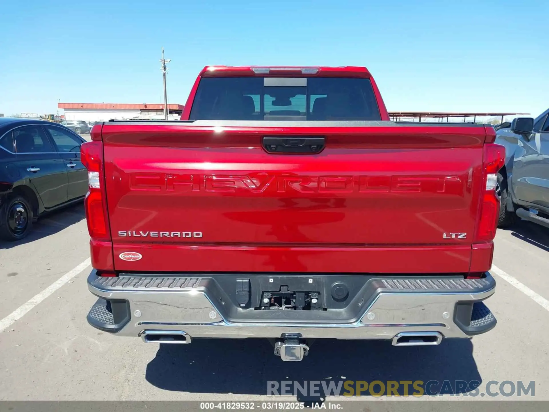 16 fotografías del automóvil dañado 1GCUDGE85PZ190638 CHEVROLET SILVERADO 1500 2023