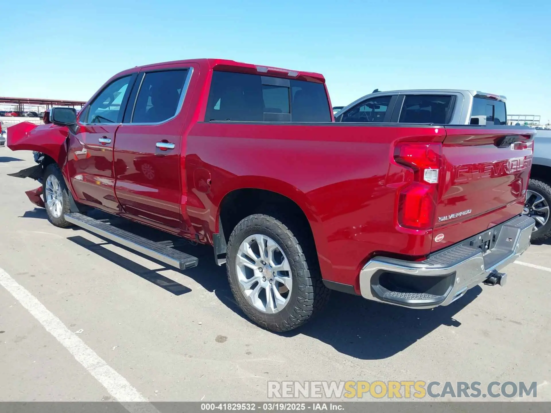 3 fotografías del automóvil dañado 1GCUDGE85PZ190638 CHEVROLET SILVERADO 1500 2023