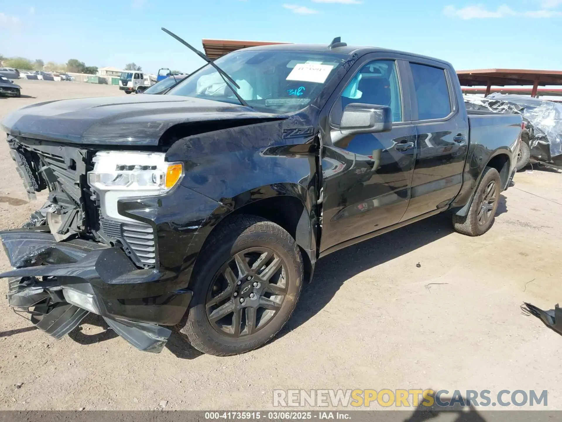 2 fotografías del automóvil dañado 2GCUDEED9P1139850 CHEVROLET SILVERADO 1500 2023