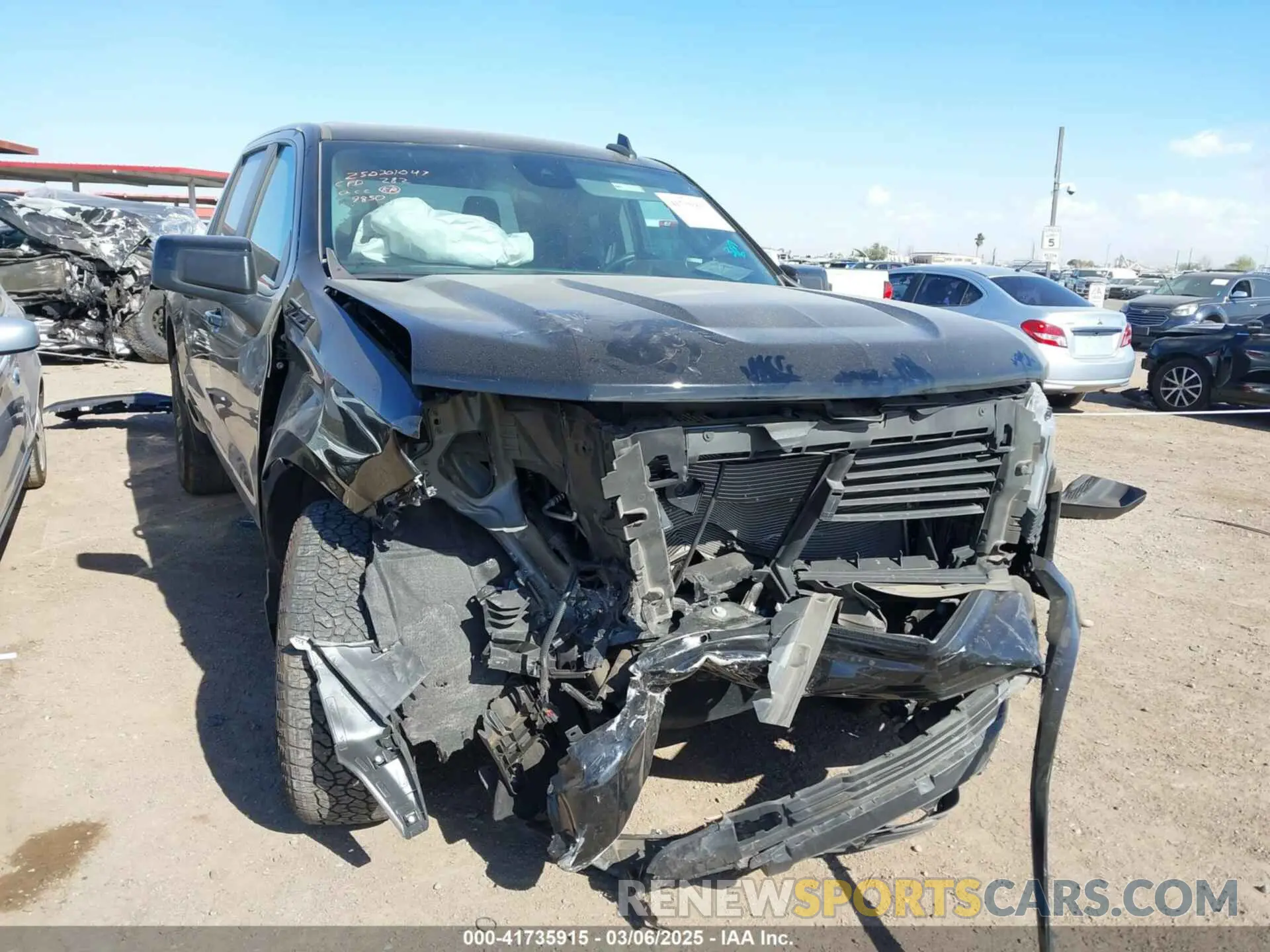 6 fotografías del automóvil dañado 2GCUDEED9P1139850 CHEVROLET SILVERADO 1500 2023