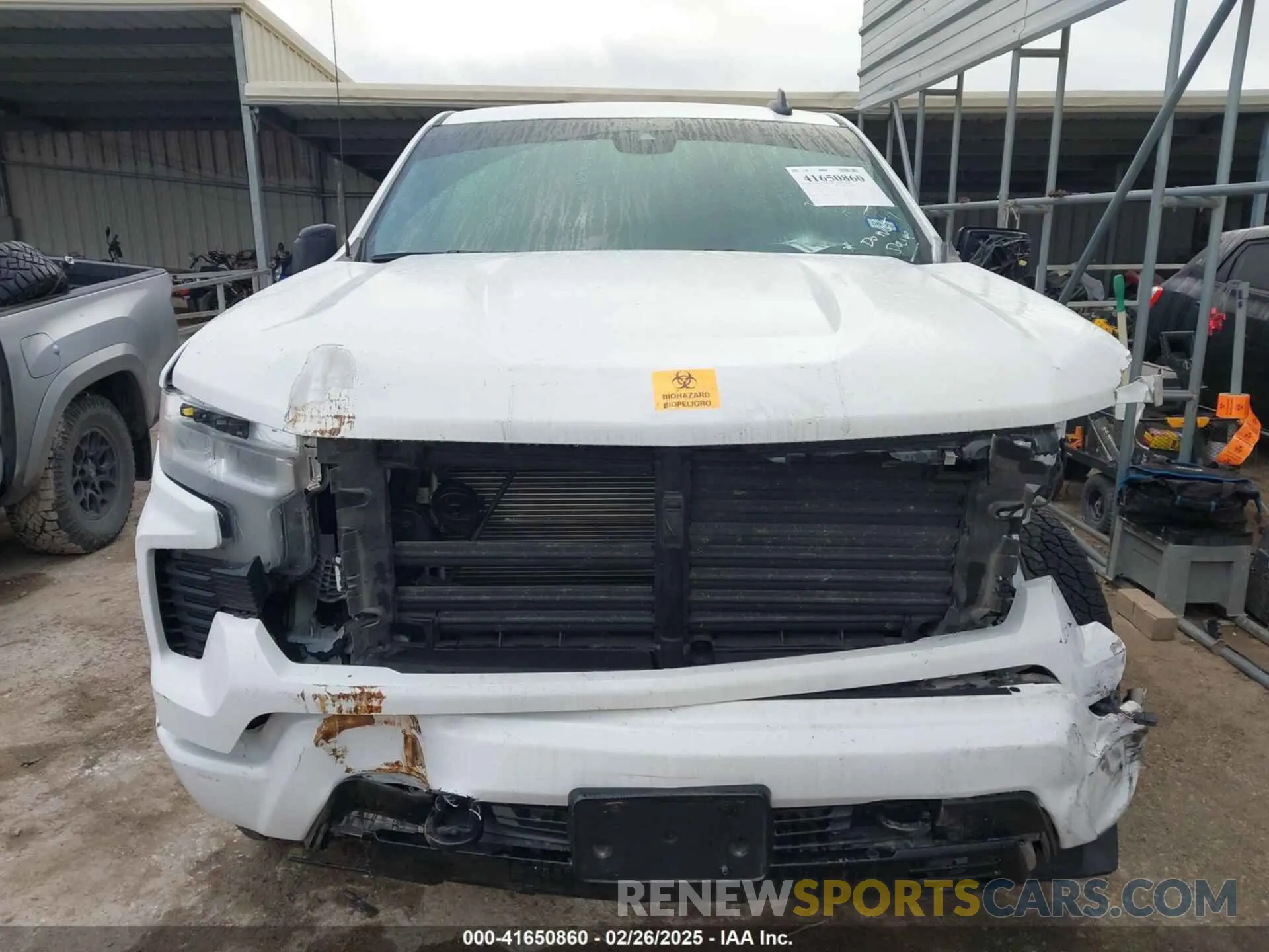 12 fotografías del automóvil dañado 2GCUDEEDXP1128436 CHEVROLET SILVERADO 1500 2023