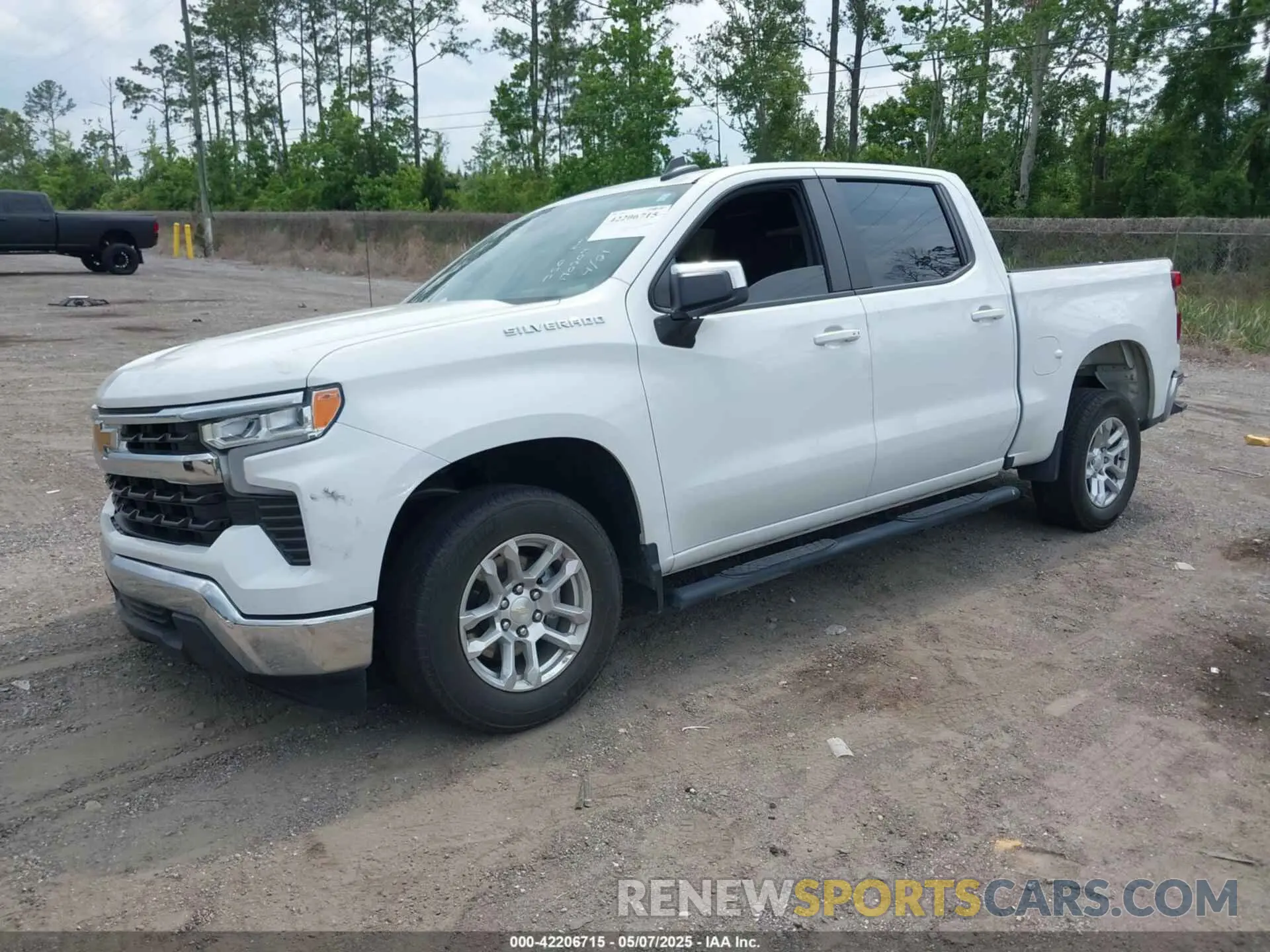 2 fotografías del automóvil dañado 3GCPACEK0PG170209 CHEVROLET SILVERADO 1500 2023