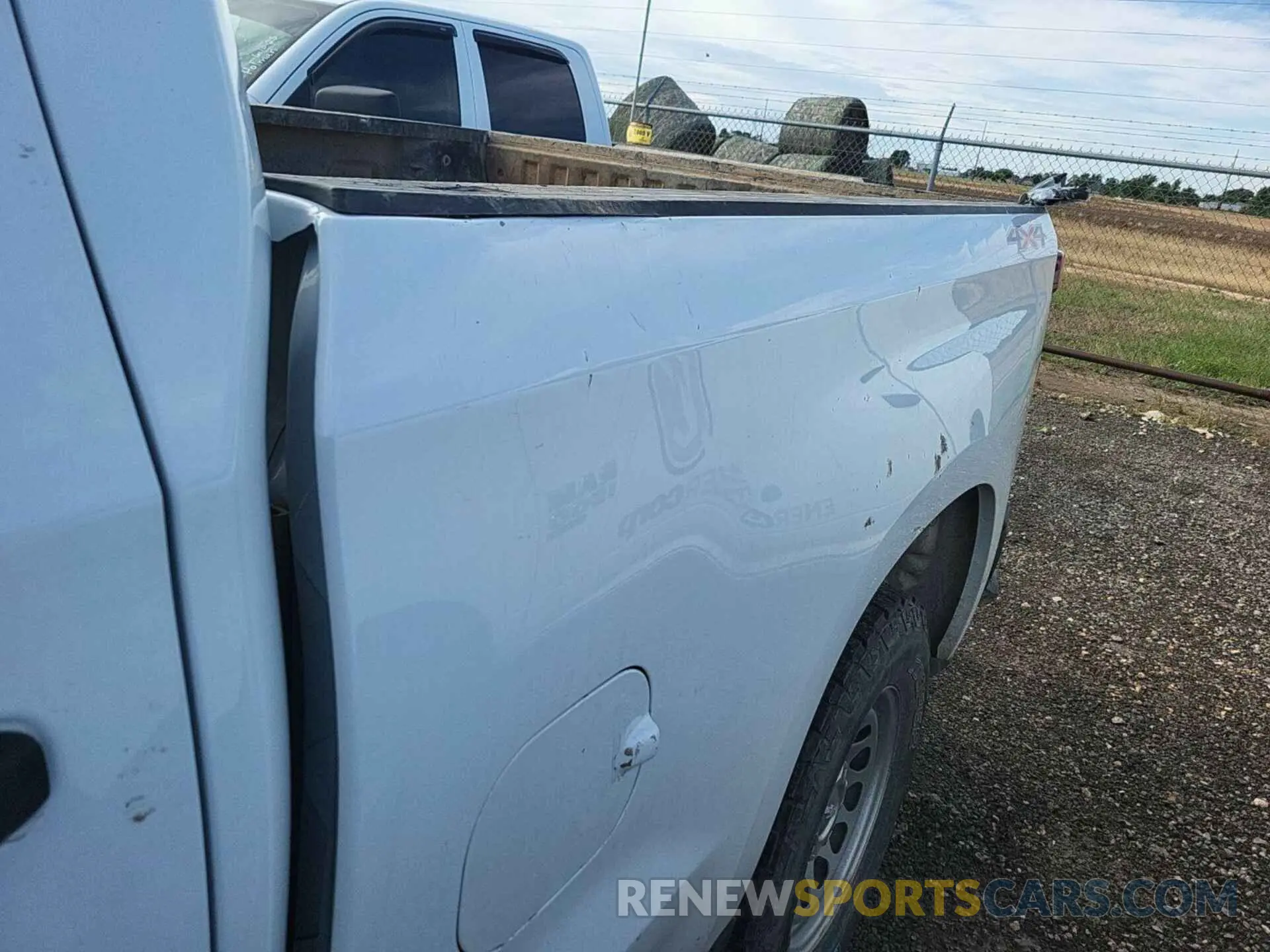 16 fotografías del automóvil dañado 3GCPDAEK9PG112031 CHEVROLET SILVERADO 1500 2023