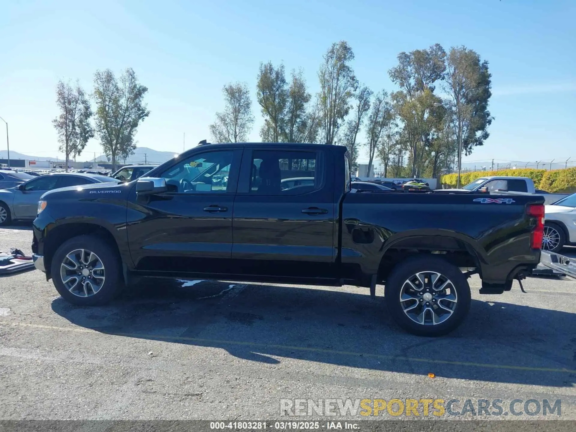 14 fotografías del automóvil dañado 3GCPDKEK3PG189306 CHEVROLET SILVERADO 1500 2023