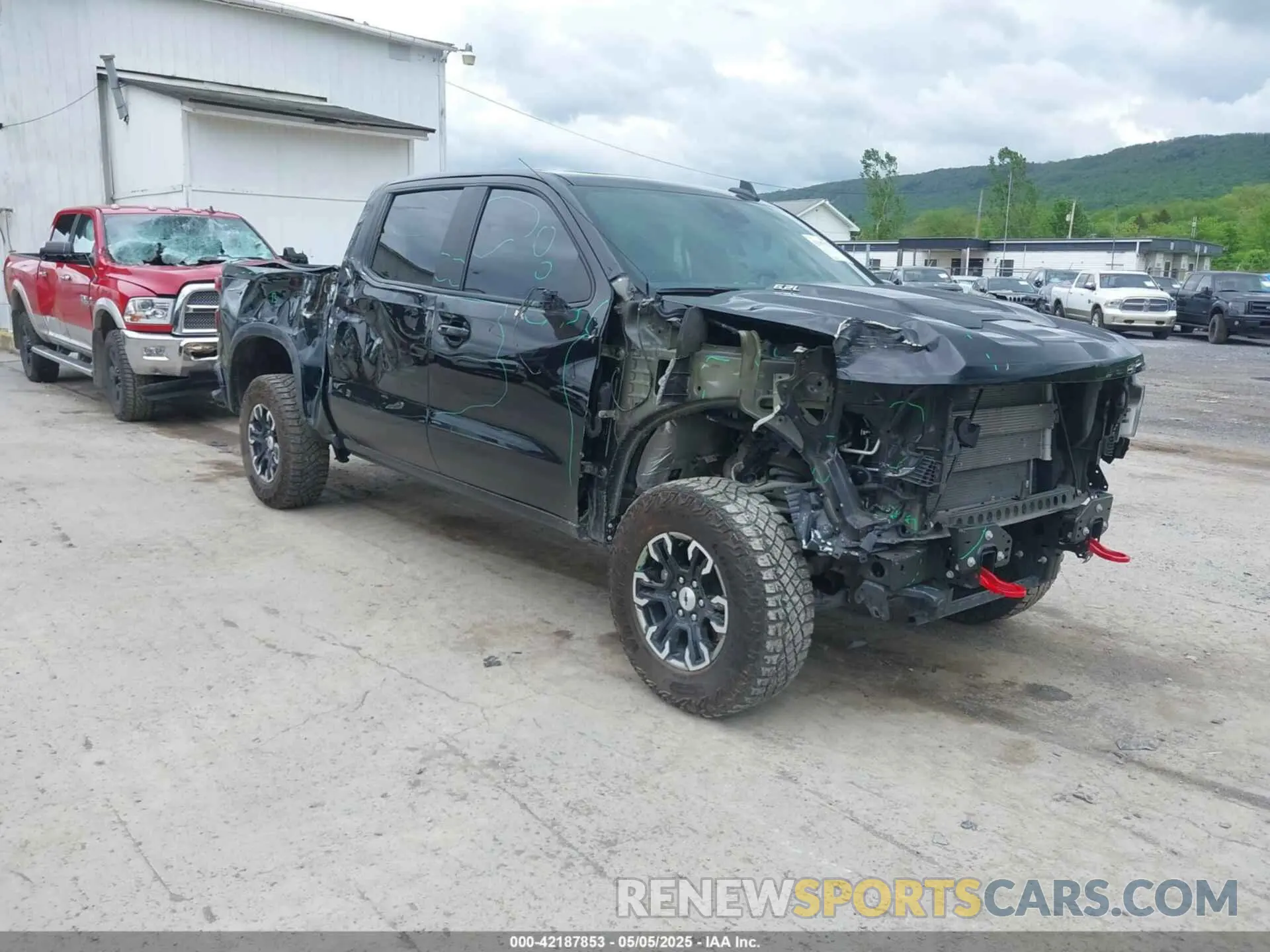 1 fotografías del automóvil dañado 3GCUDHEL0PG130793 CHEVROLET SILVERADO 1500 2023