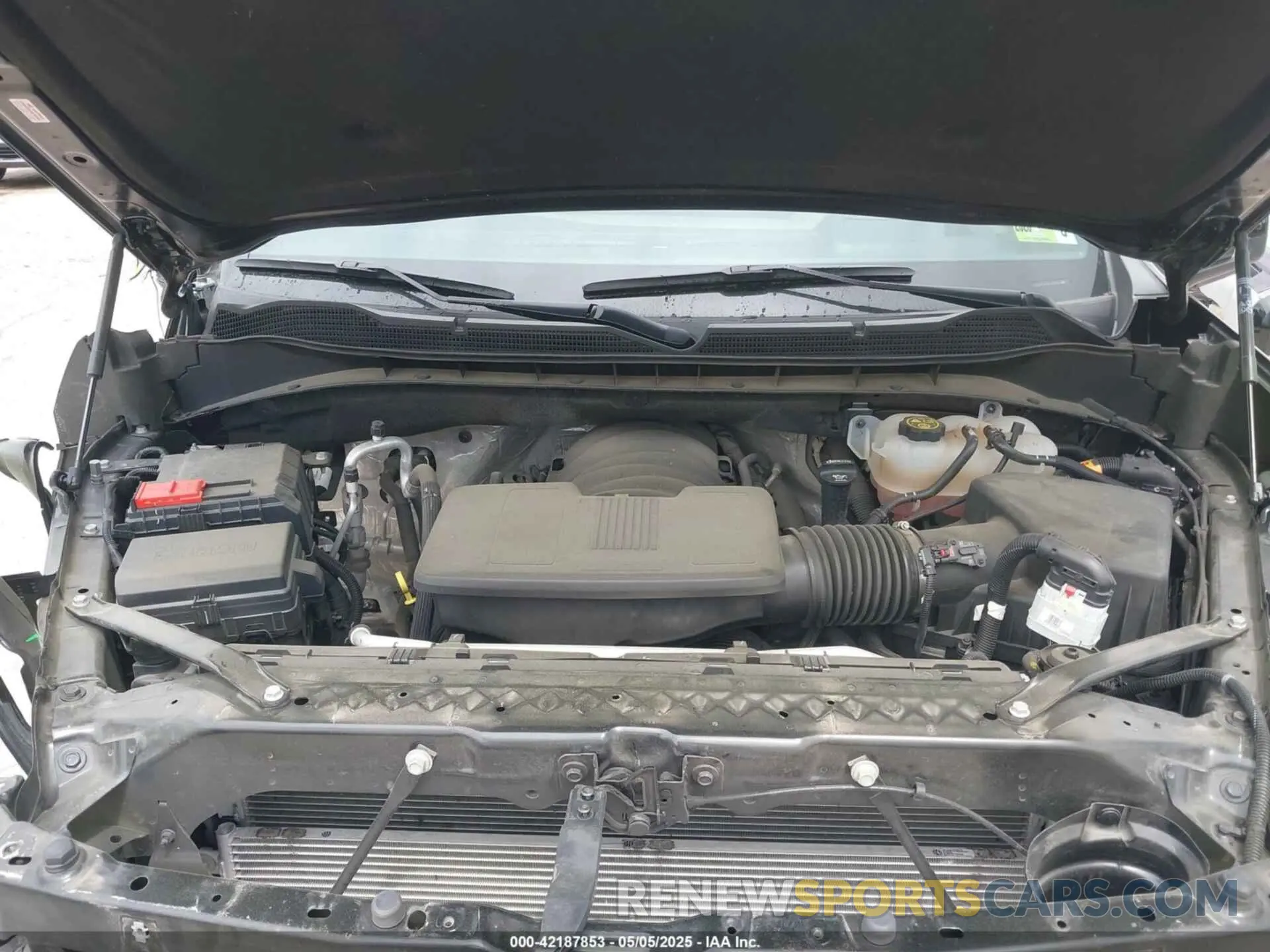 10 fotografías del automóvil dañado 3GCUDHEL0PG130793 CHEVROLET SILVERADO 1500 2023