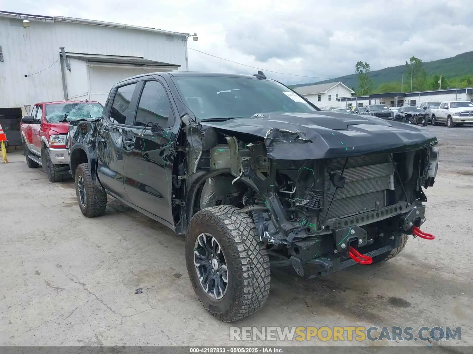 6 fotografías del automóvil dañado 3GCUDHEL0PG130793 CHEVROLET SILVERADO 1500 2023