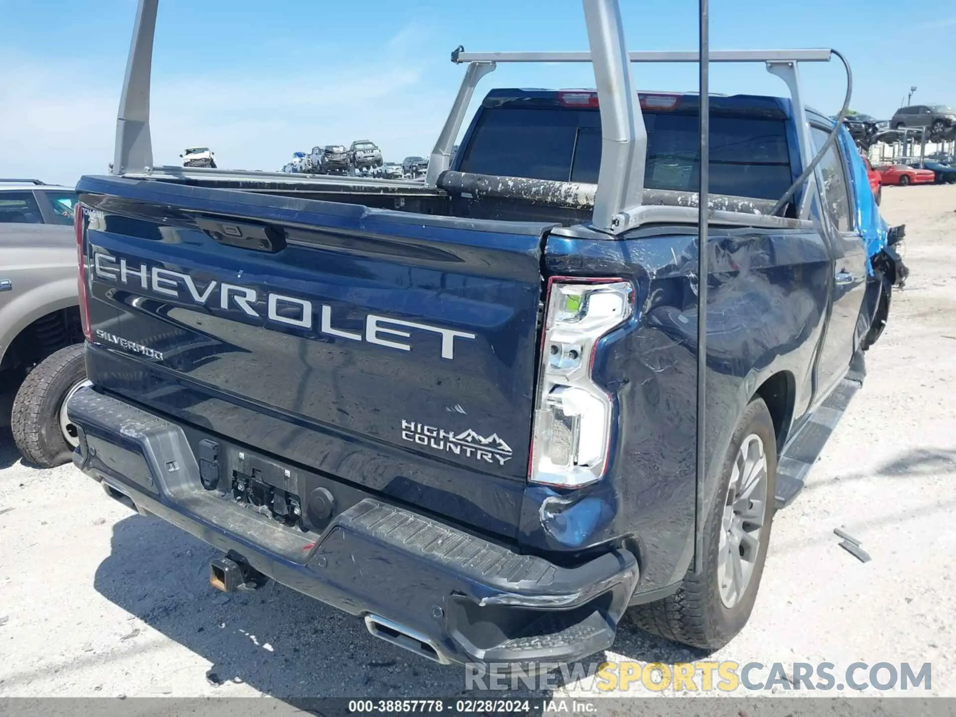 21 fotografías del automóvil dañado 3GCUDJE81PG112421 CHEVROLET SILVERADO 1500 2023