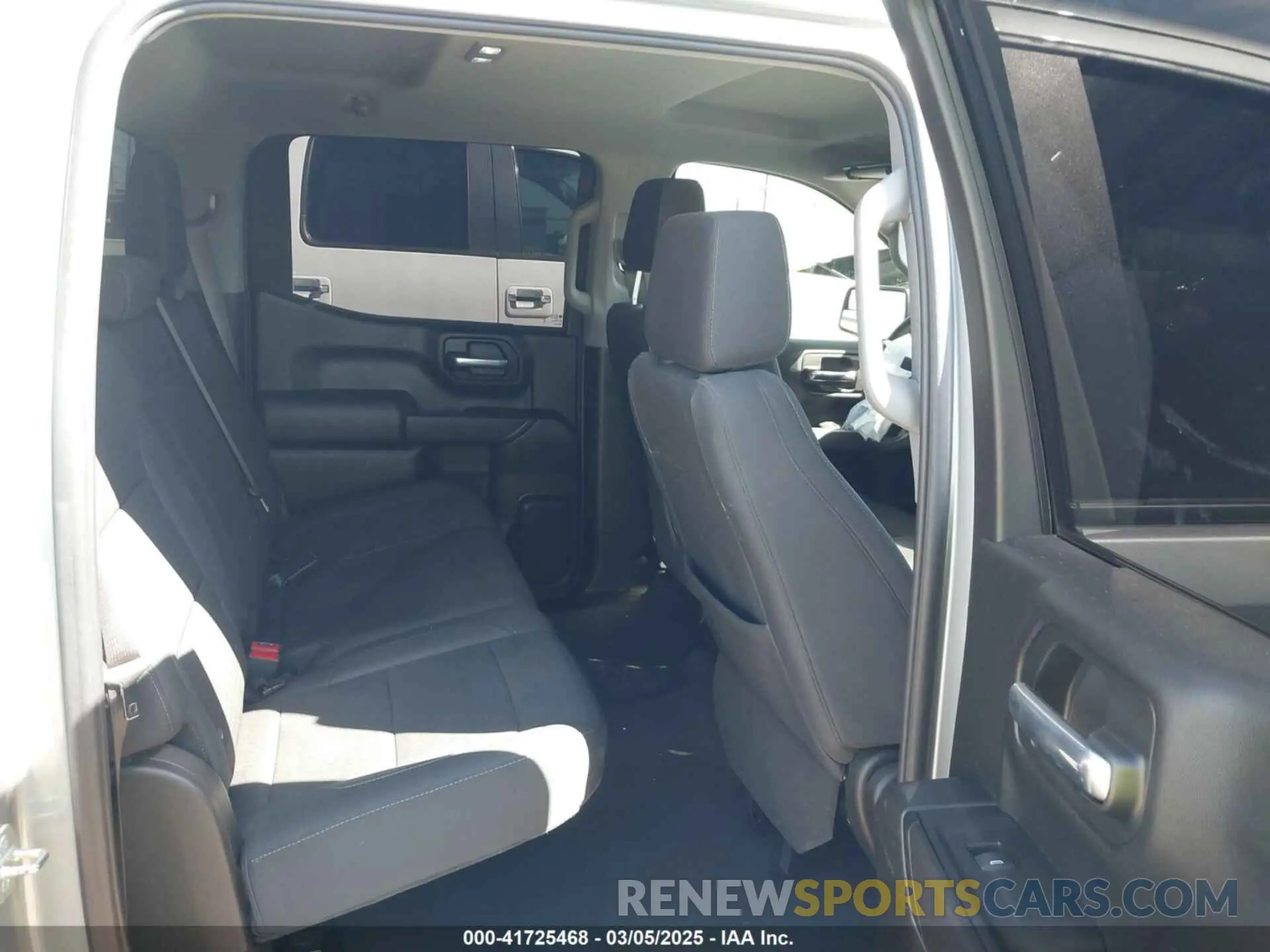 8 fotografías del automóvil dañado 1GCPABEK0RZ142259 CHEVROLET SILVERADO 1500 2024
