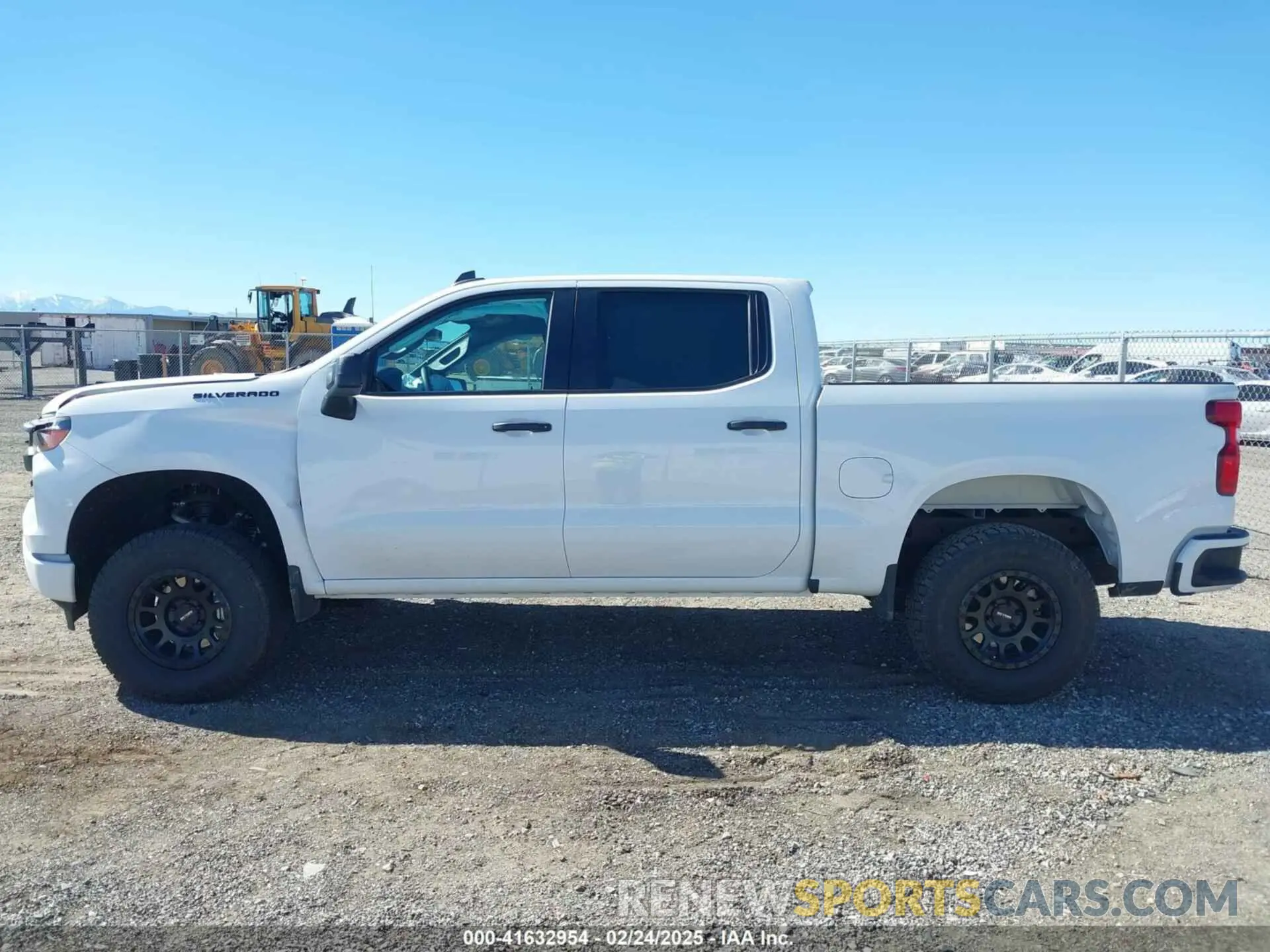 14 fotografías del automóvil dañado 1GCPABEK7RZ157809 CHEVROLET SILVERADO 1500 2024
