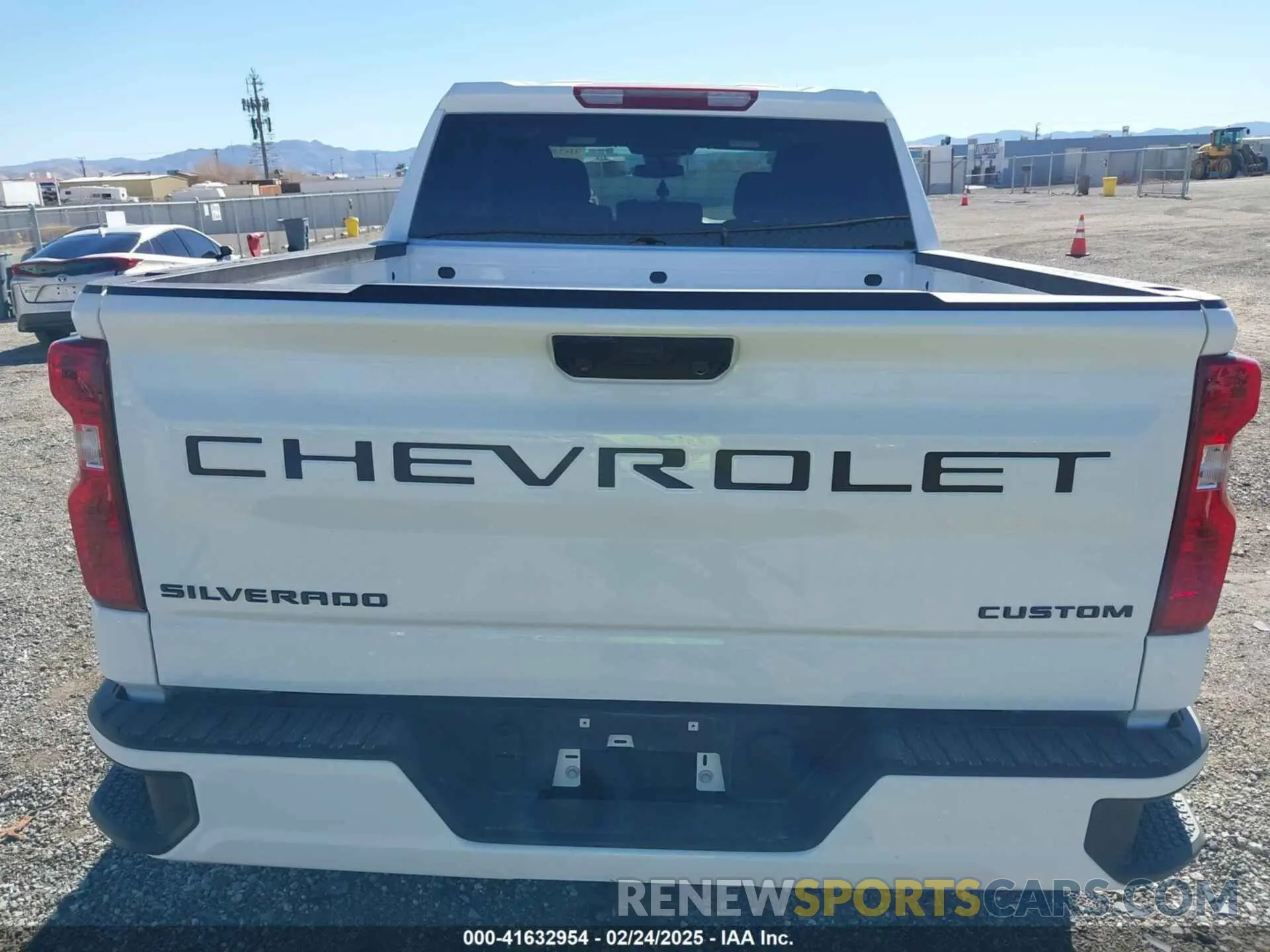 16 fotografías del automóvil dañado 1GCPABEK7RZ157809 CHEVROLET SILVERADO 1500 2024