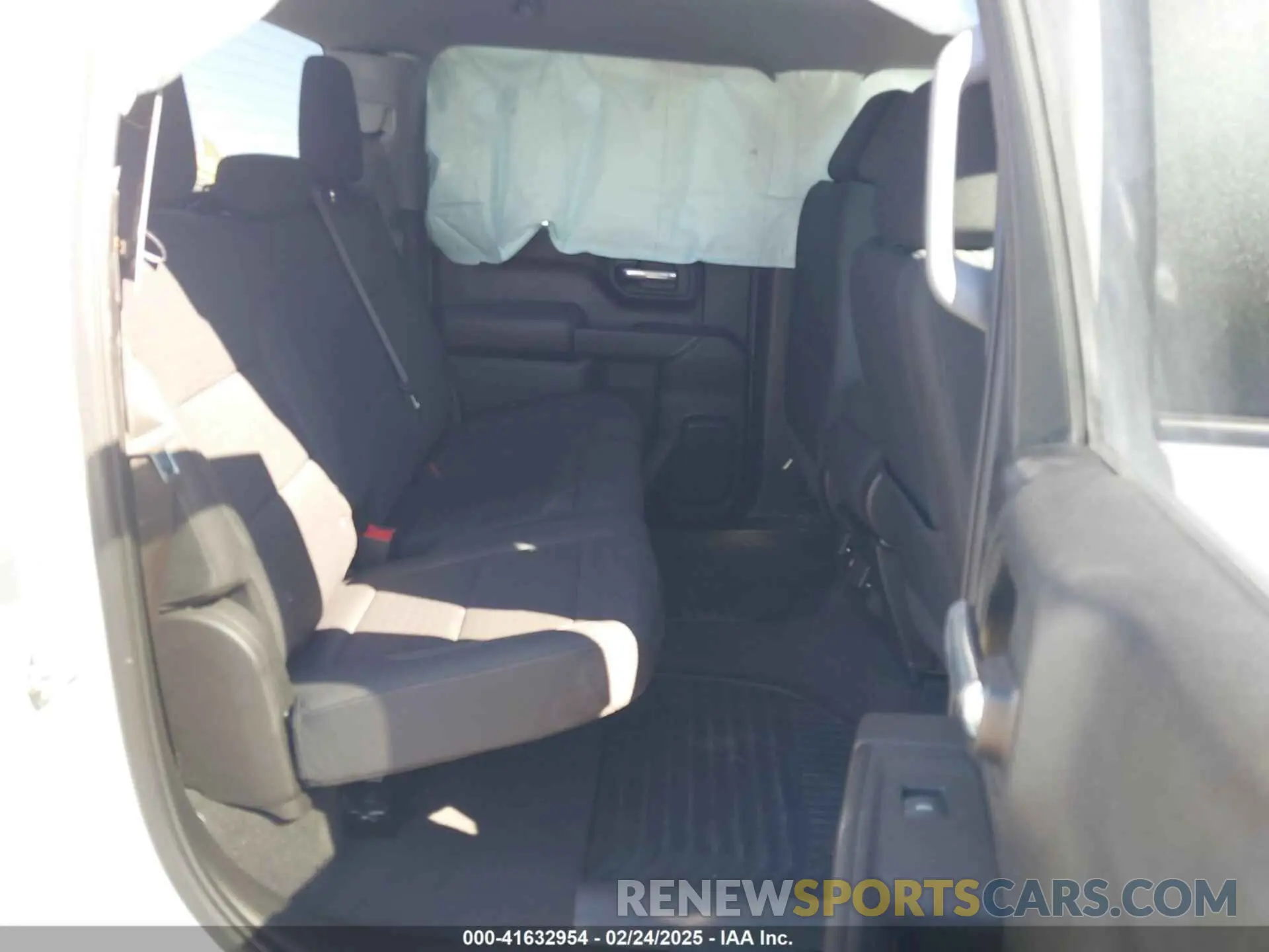 8 fotografías del automóvil dañado 1GCPABEK7RZ157809 CHEVROLET SILVERADO 1500 2024